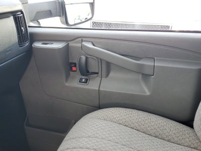 2024 Chevrolet Express Cutaway 4500 2WT