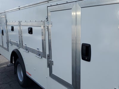 2024 Chevrolet Express Cutaway 4500 2WT