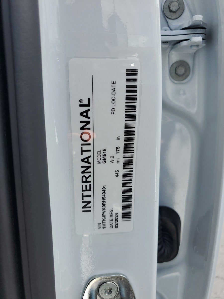 2024 Chevrolet Silverado 5500 HD Work Truck