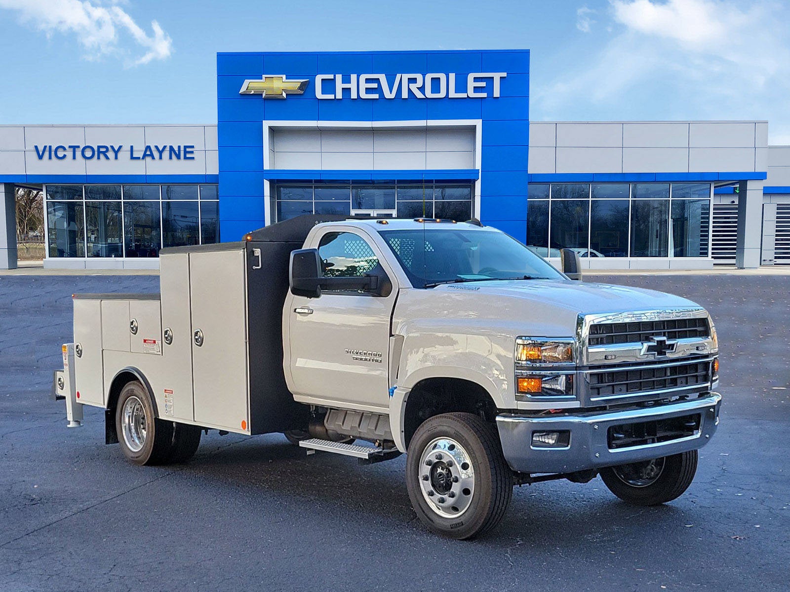 2024 Chevrolet Silverado 5500 HD LT