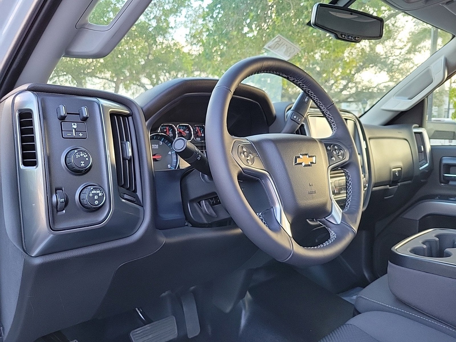 2024 Chevrolet Silverado 5500 HD LT