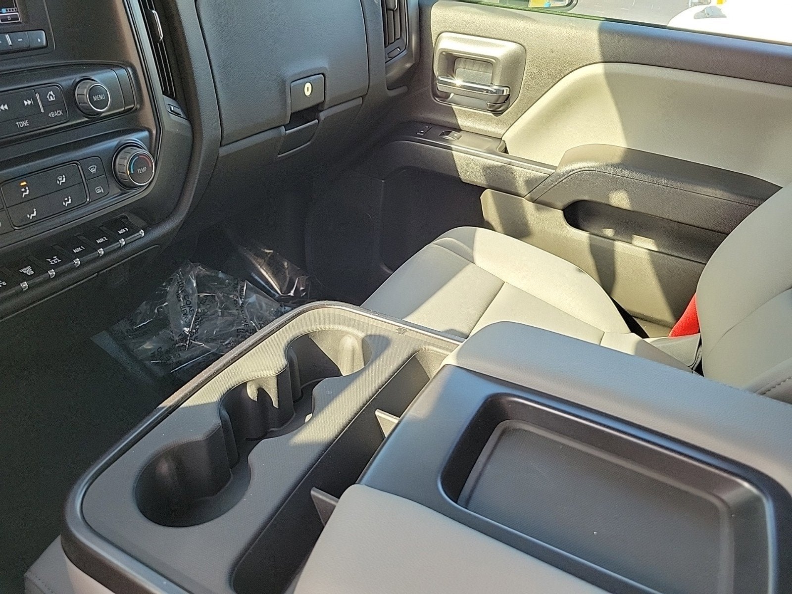 2024 Chevrolet Silverado 5500 HD Work Truck