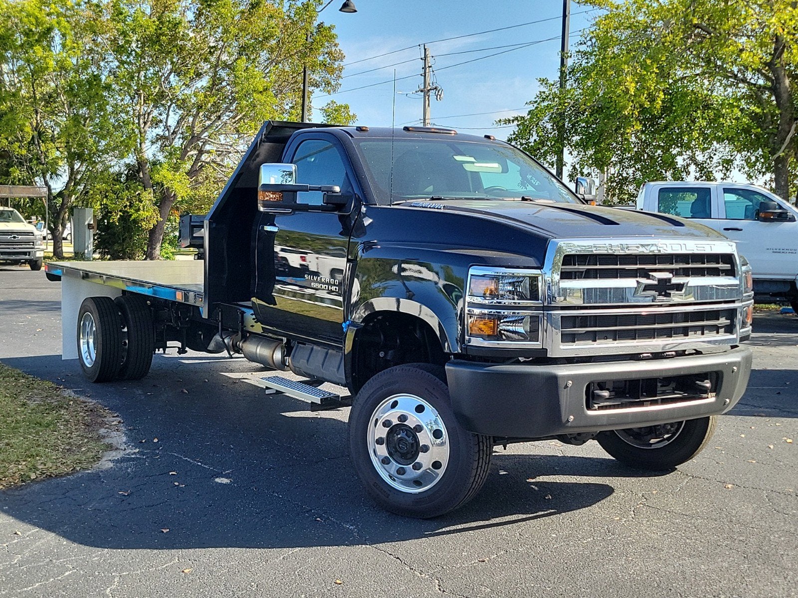 2024 Chevrolet Silverado 5500 HD Work Truck