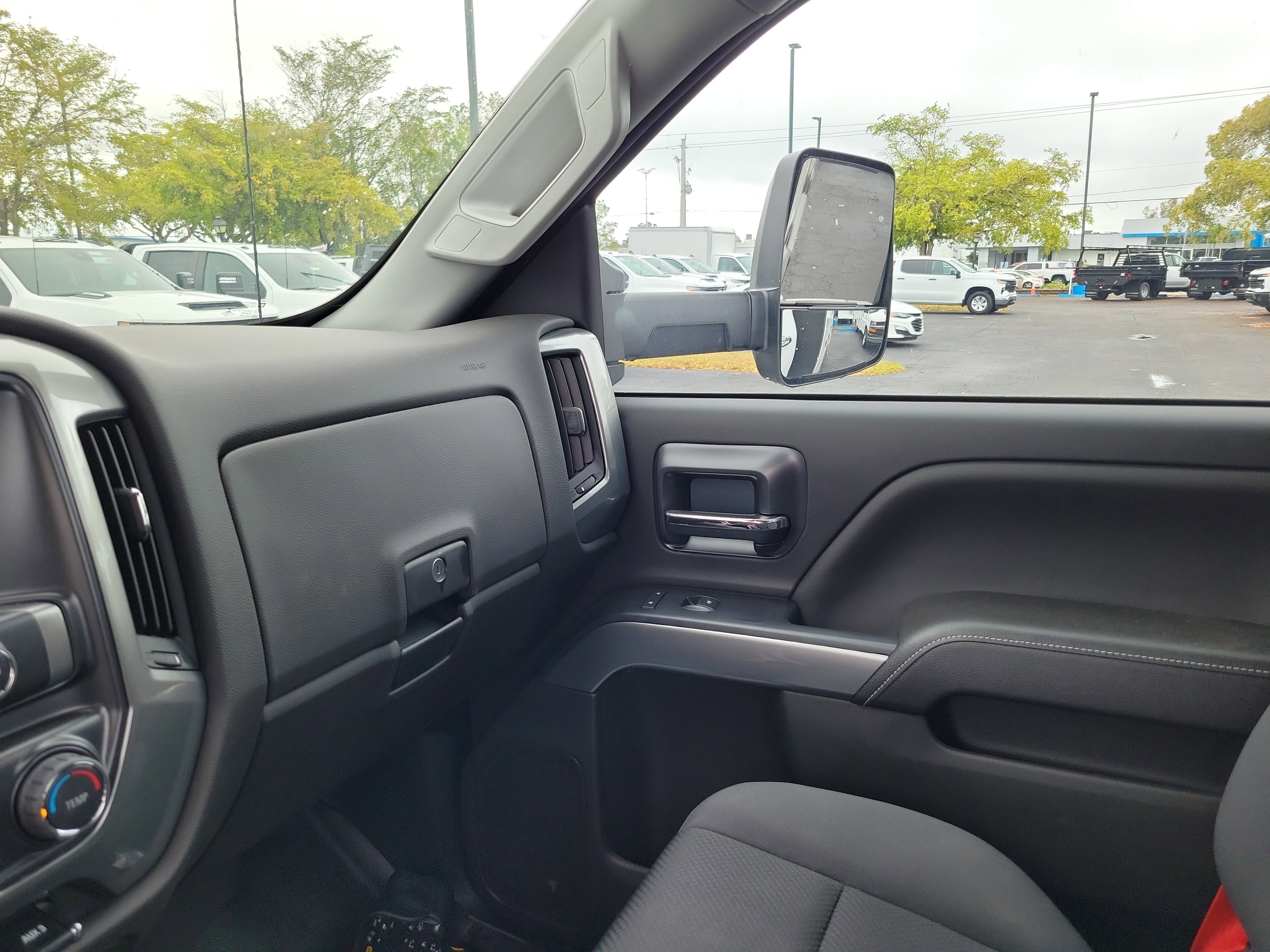 2024 Chevrolet Silverado 5500 HD LT