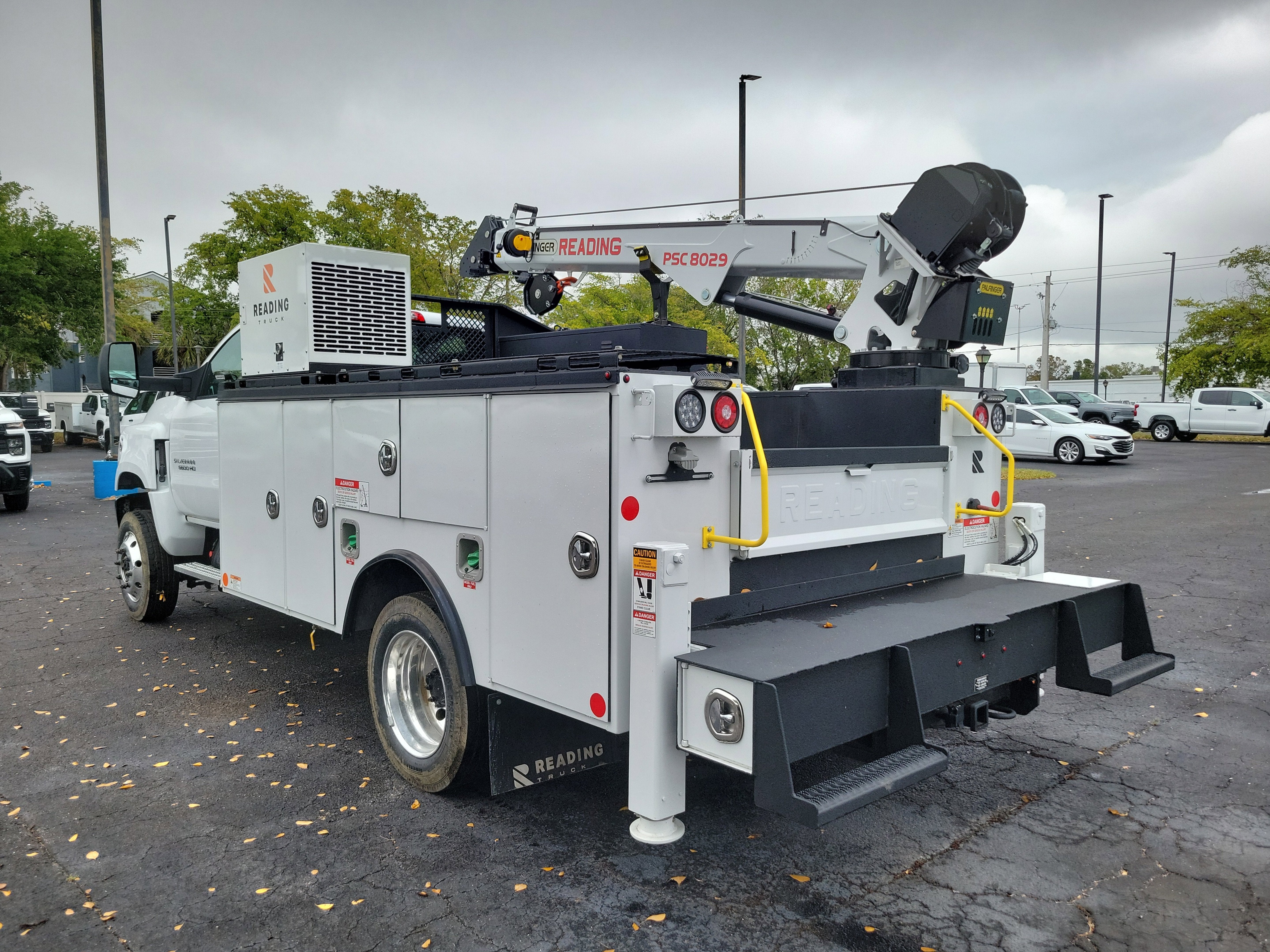 2024 Chevrolet Silverado 5500 HD LT
