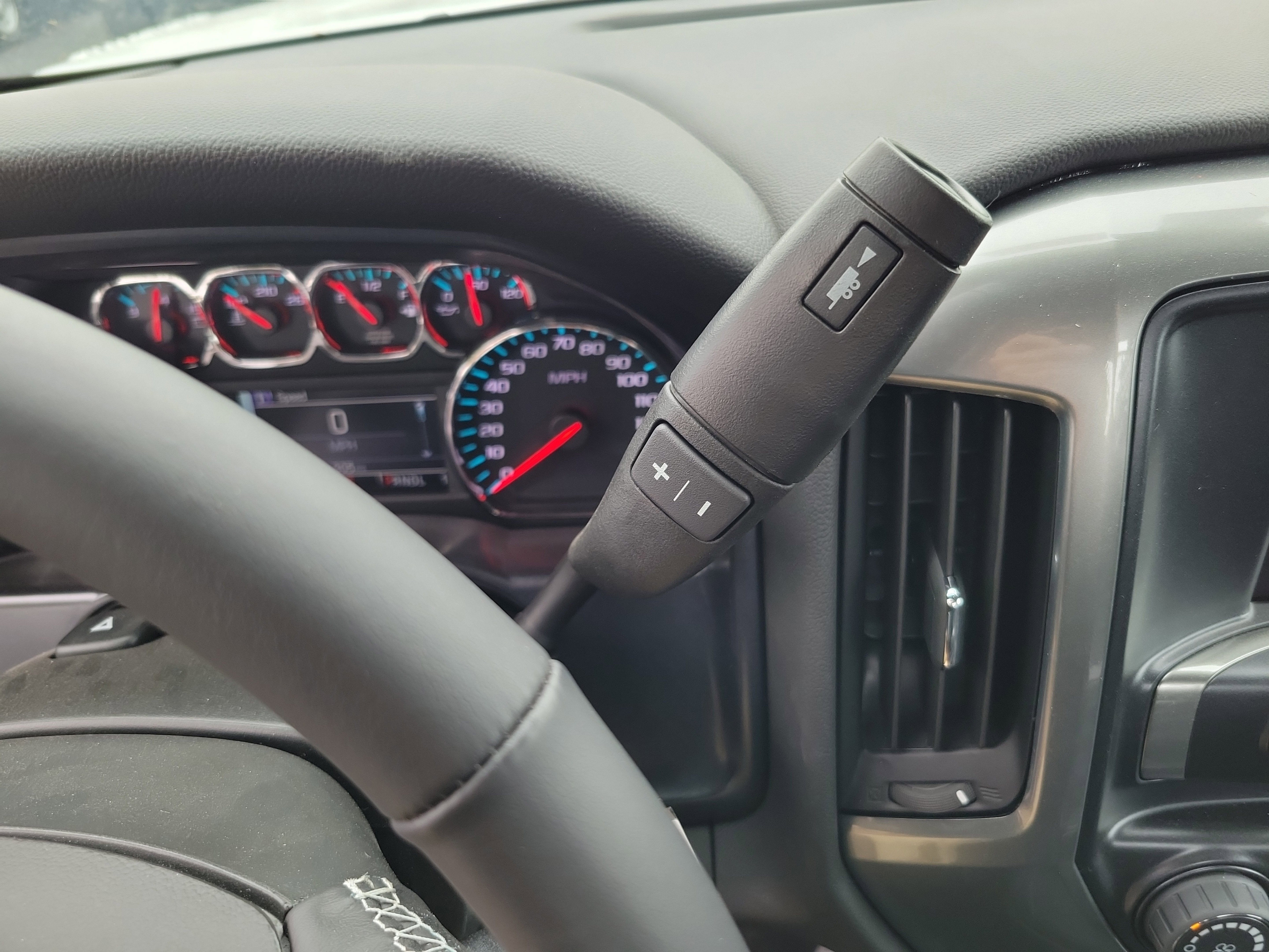 2024 Chevrolet Silverado 5500 HD LT