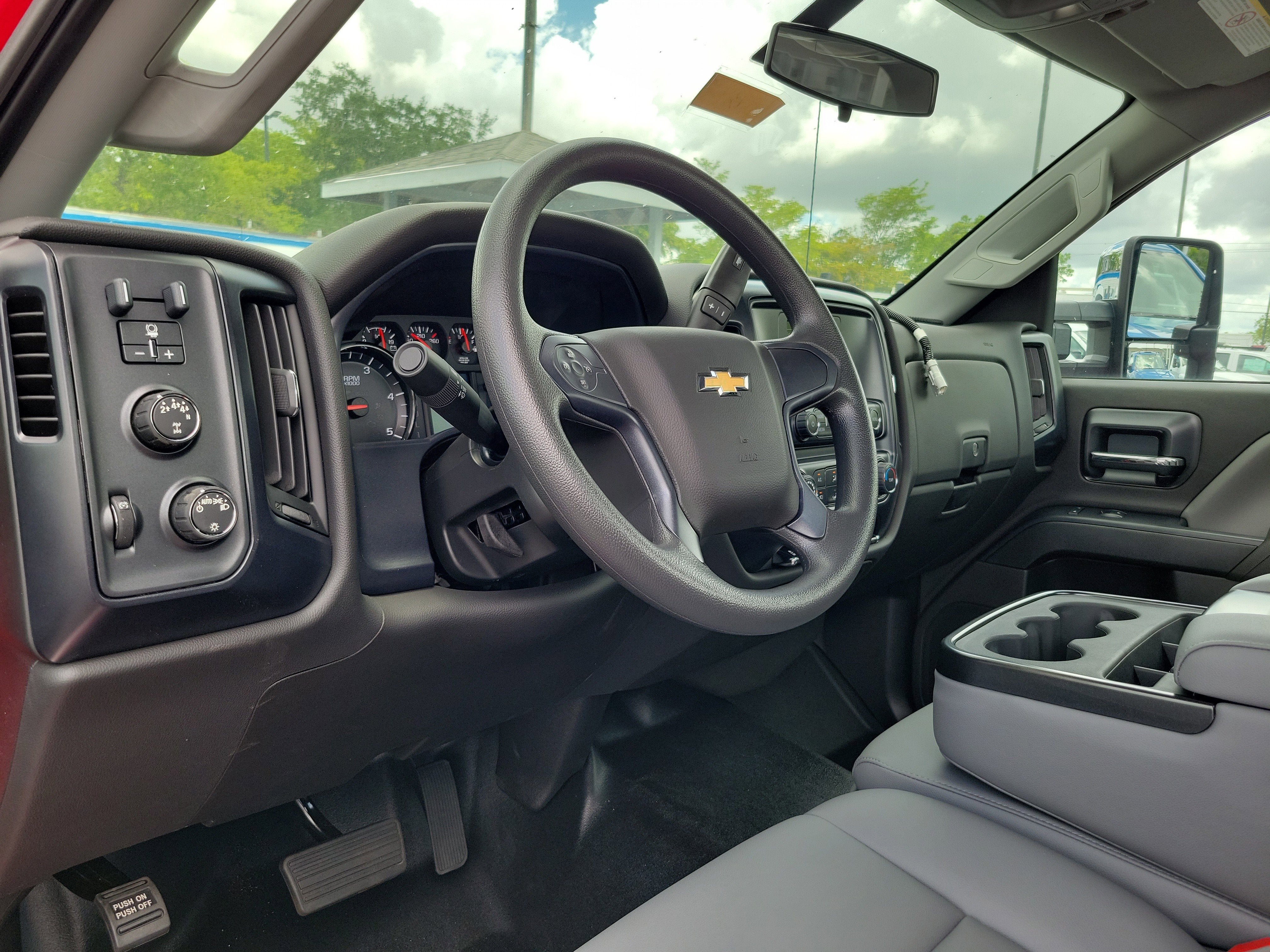 2024 Chevrolet Silverado 5500 HD Work Truck