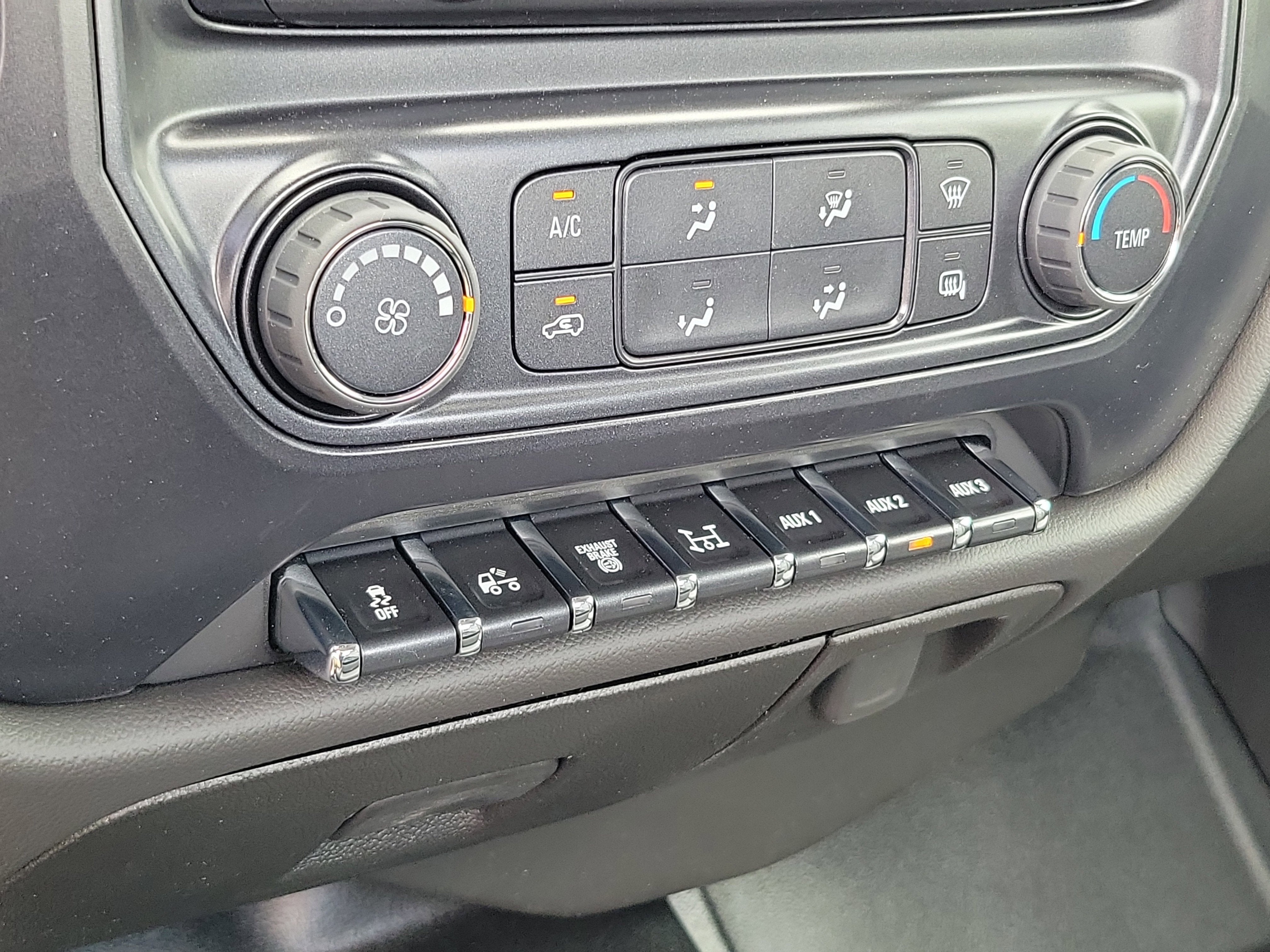 2024 Chevrolet Silverado 5500 HD Work Truck