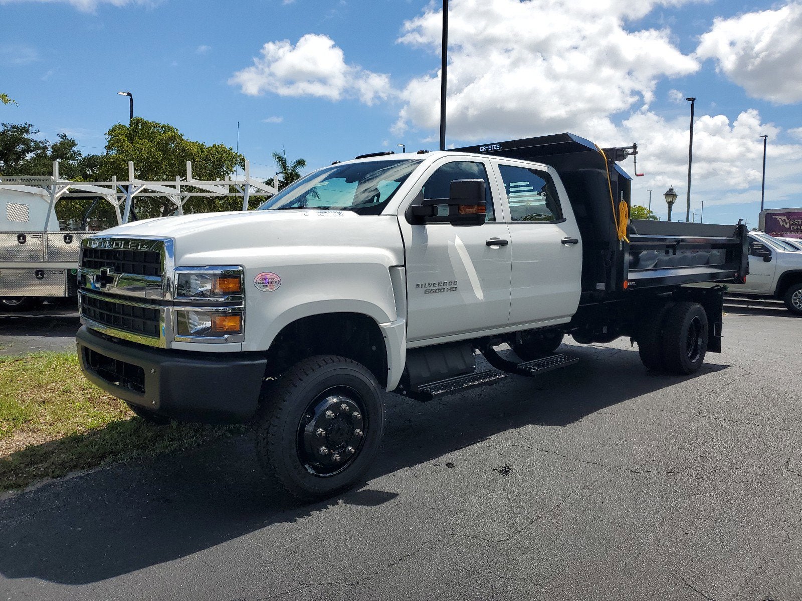 2024 Chevrolet Silverado 5500 HD Work Truck