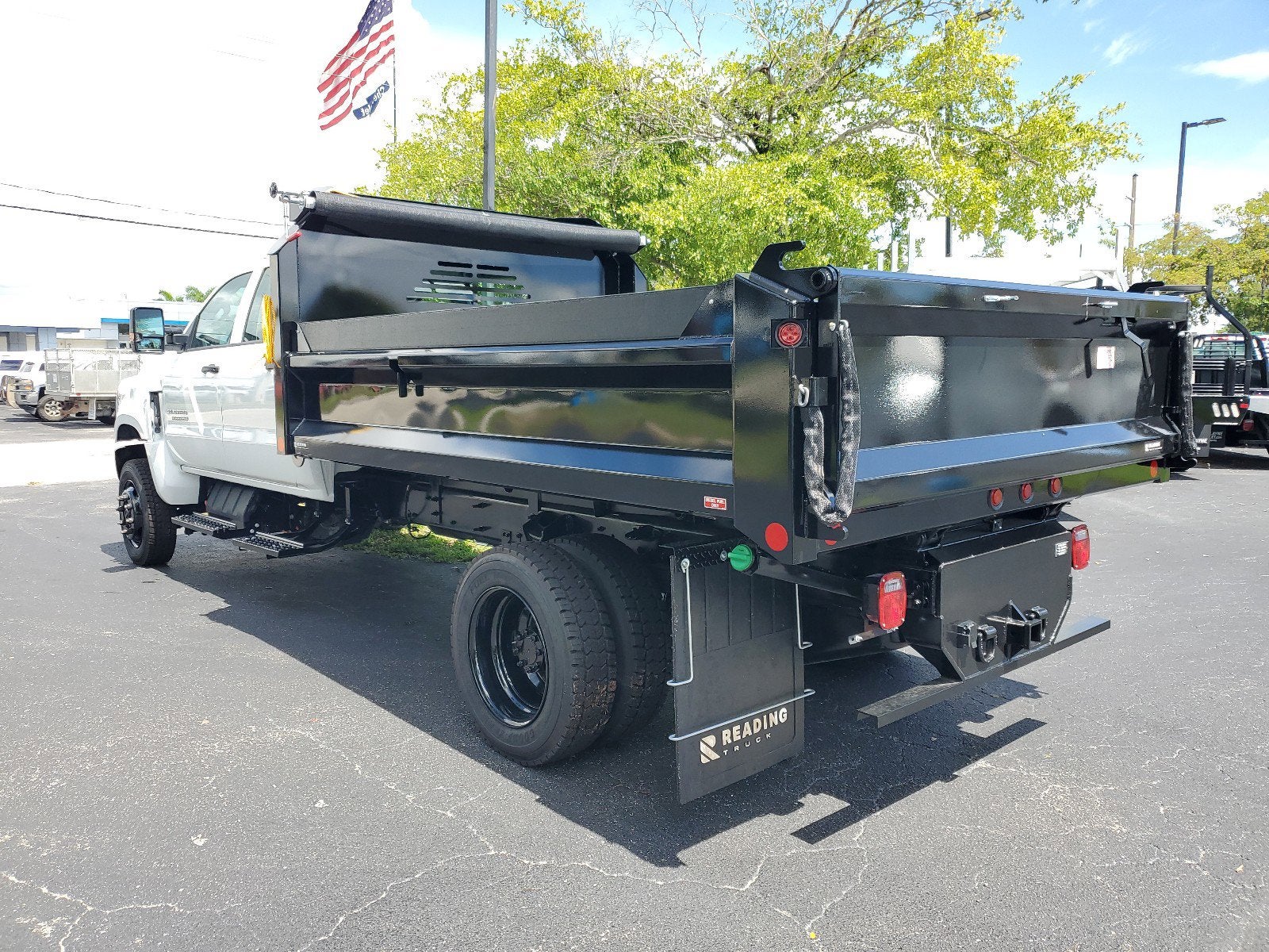 2024 Chevrolet Silverado 5500 HD Work Truck