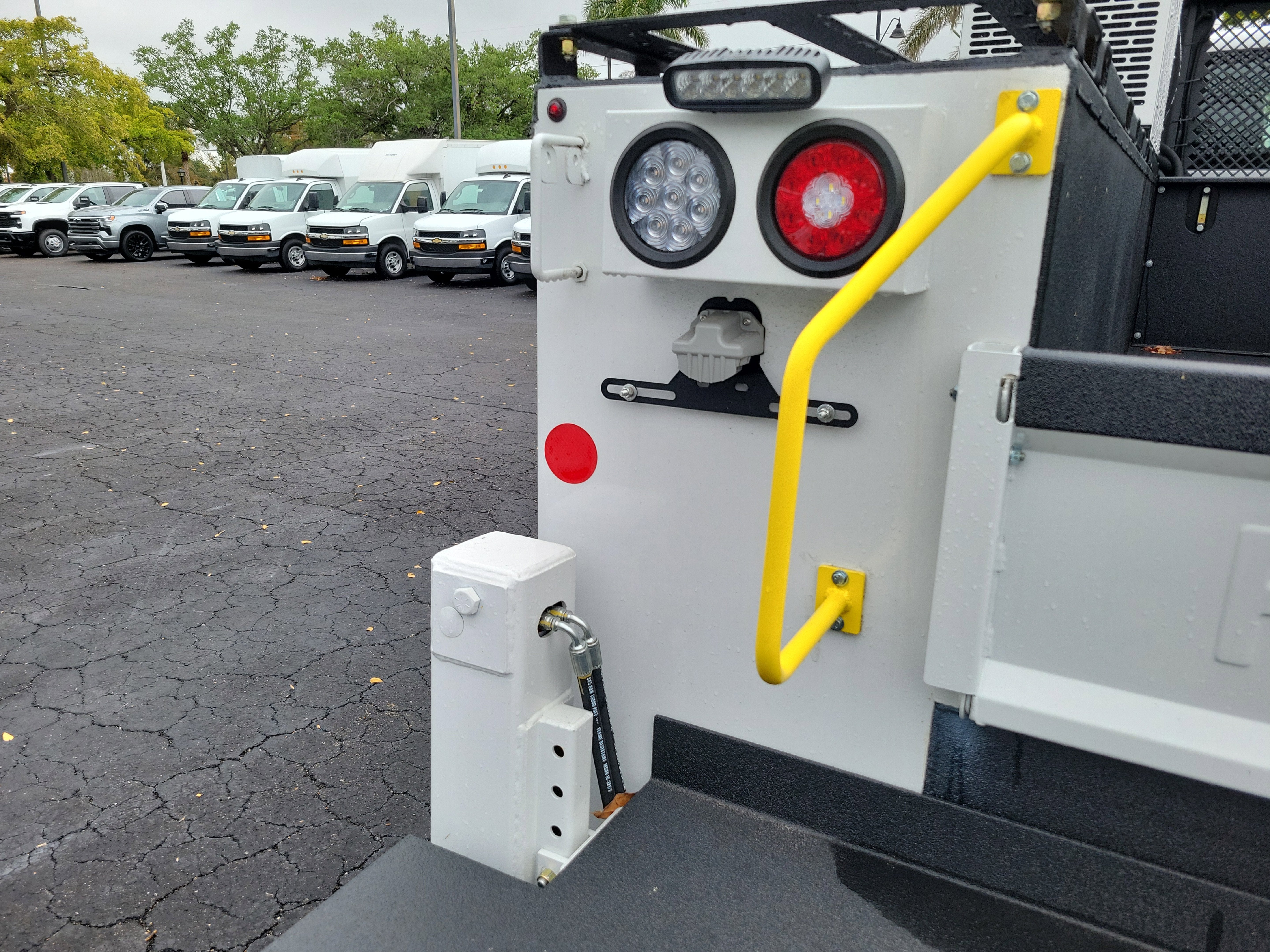 2024 Chevrolet Silverado 5500 HD LT