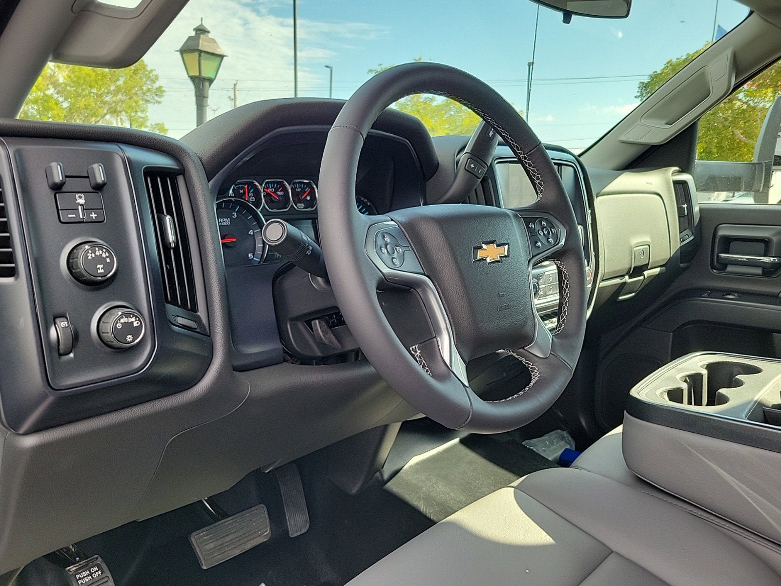 2024 Chevrolet Silverado 5500 HD Work Truck