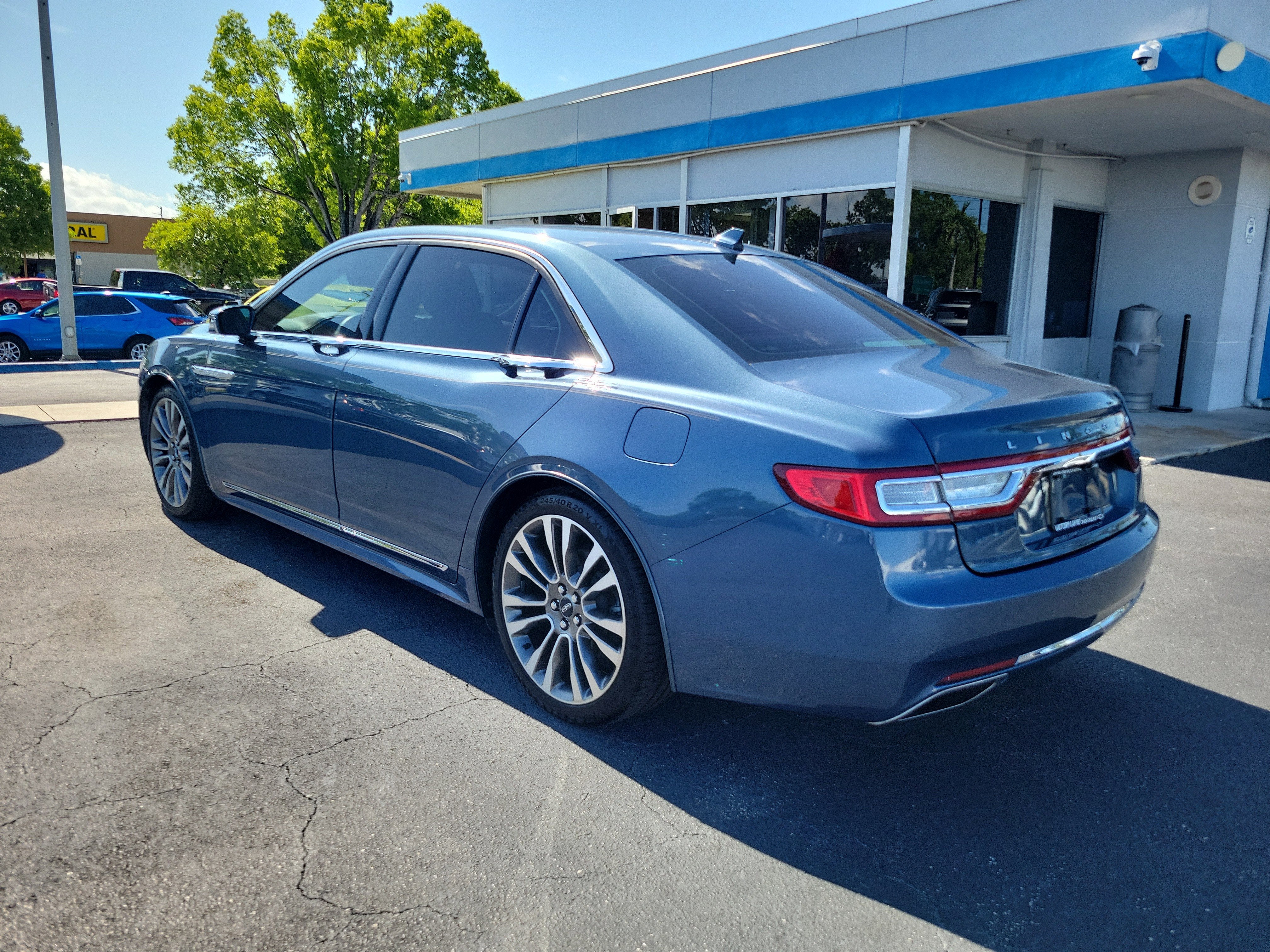 2020 Lincoln Continental Standard