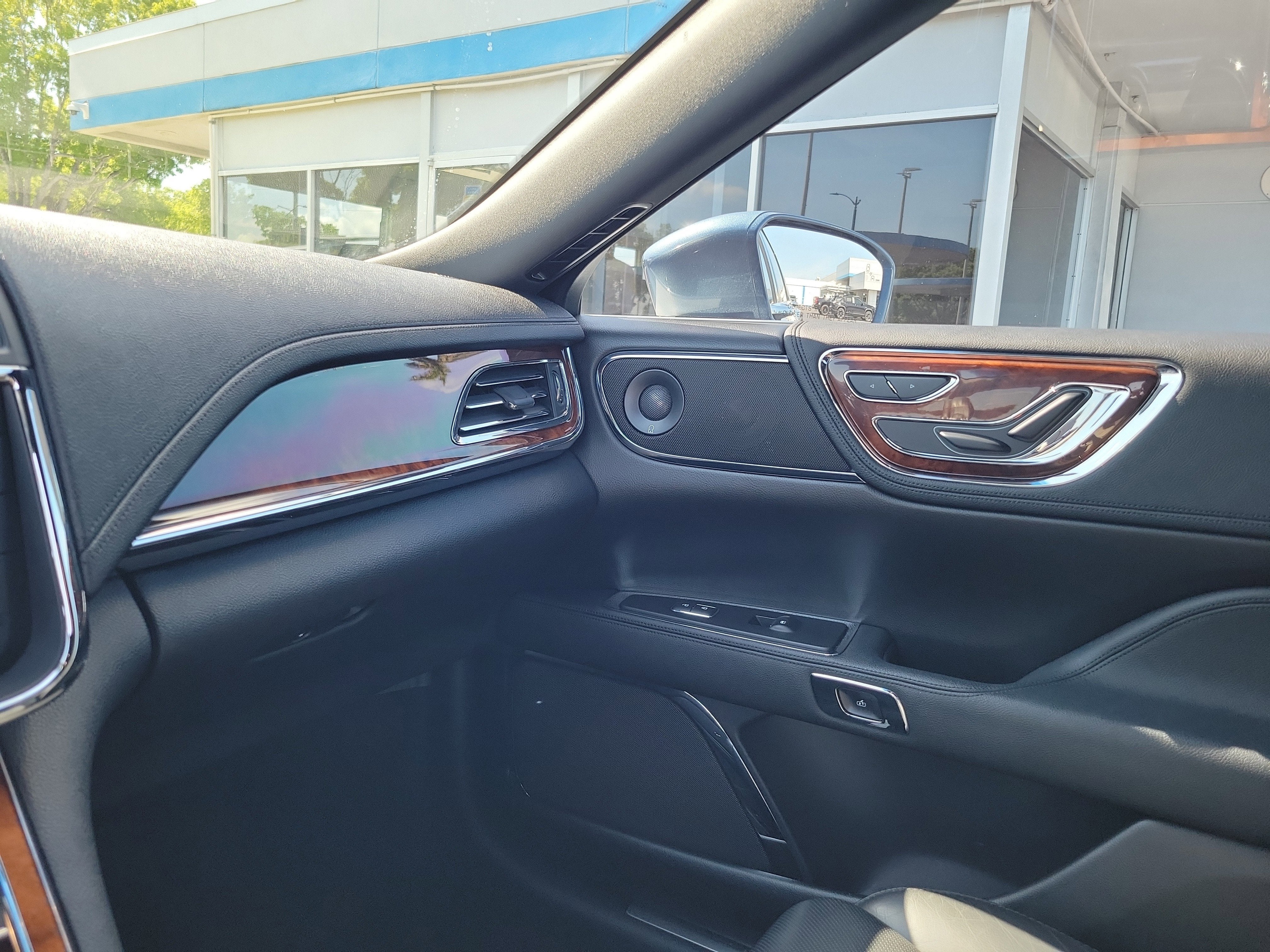 2020 Lincoln Continental Standard