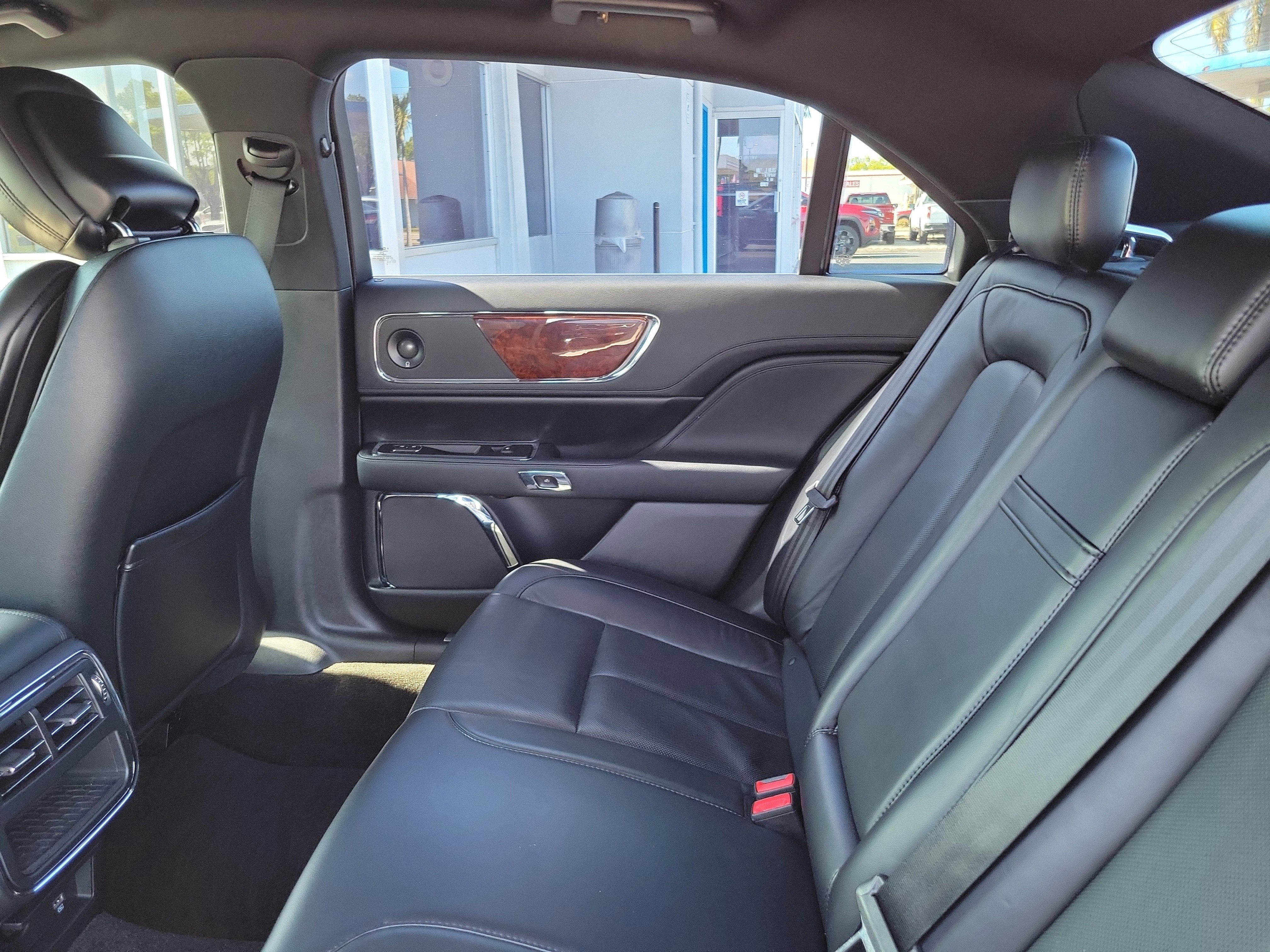 2020 Lincoln Continental Standard