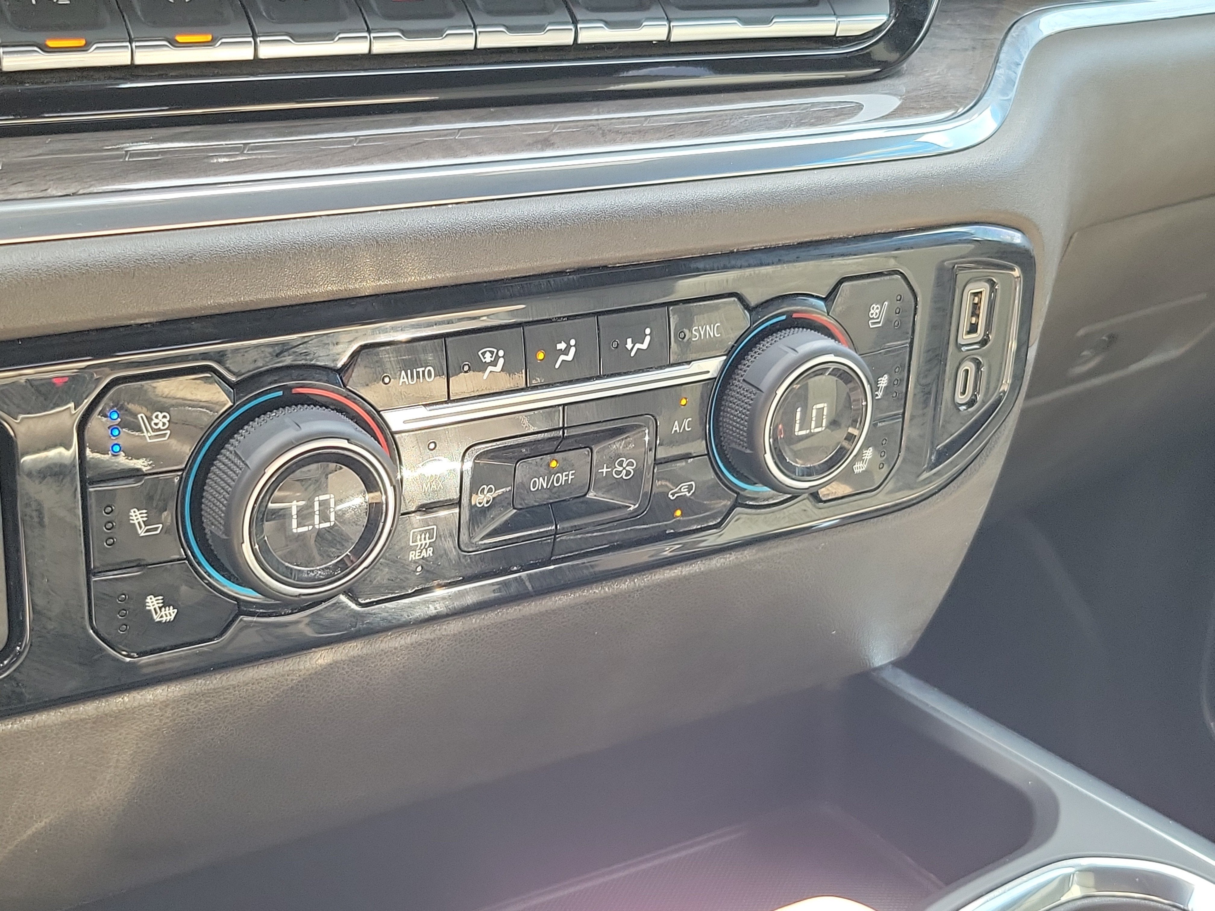 2023 Chevrolet Silverado 1500 LTZ