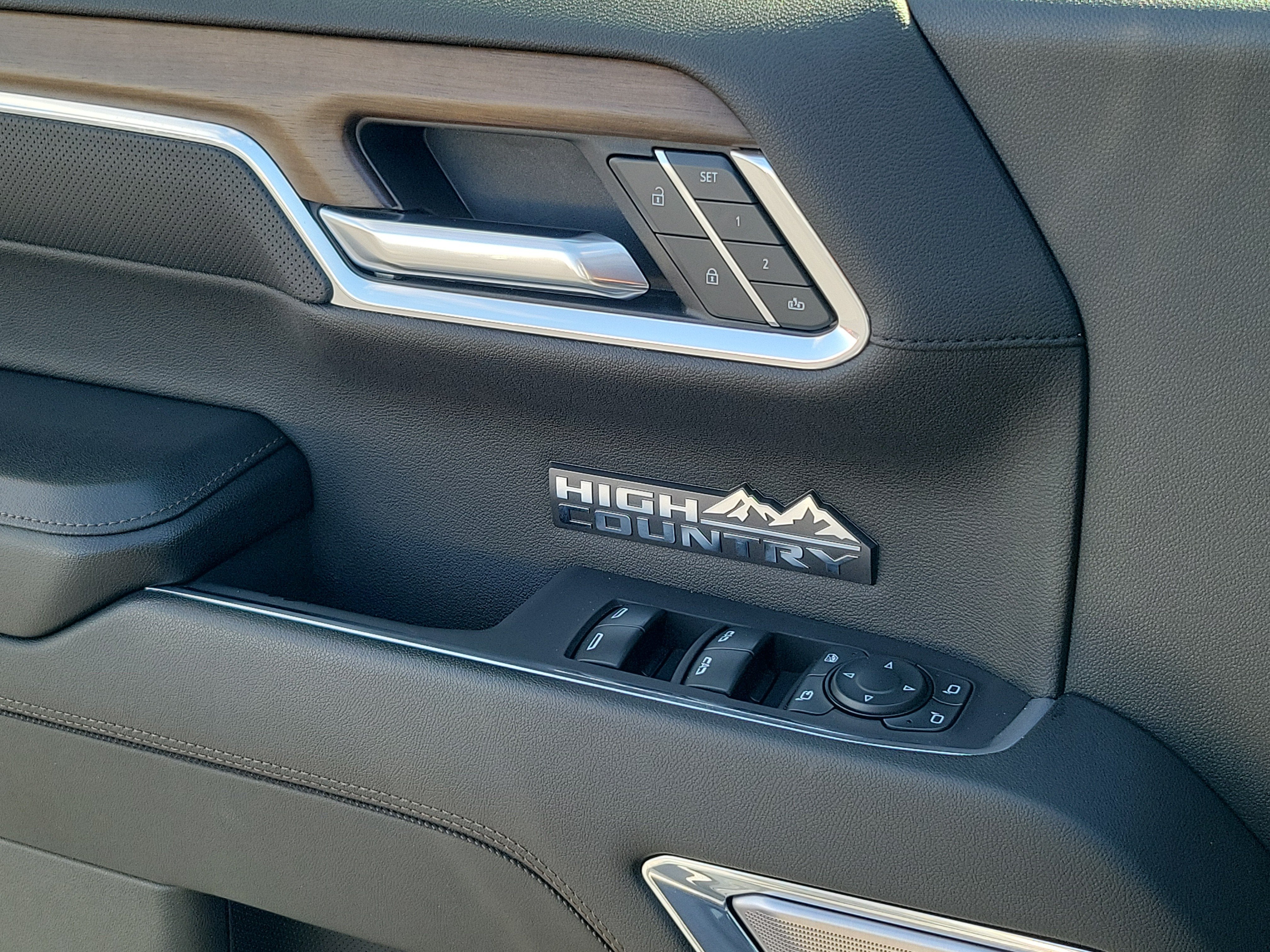 2024 Chevrolet Silverado 1500 High Country
