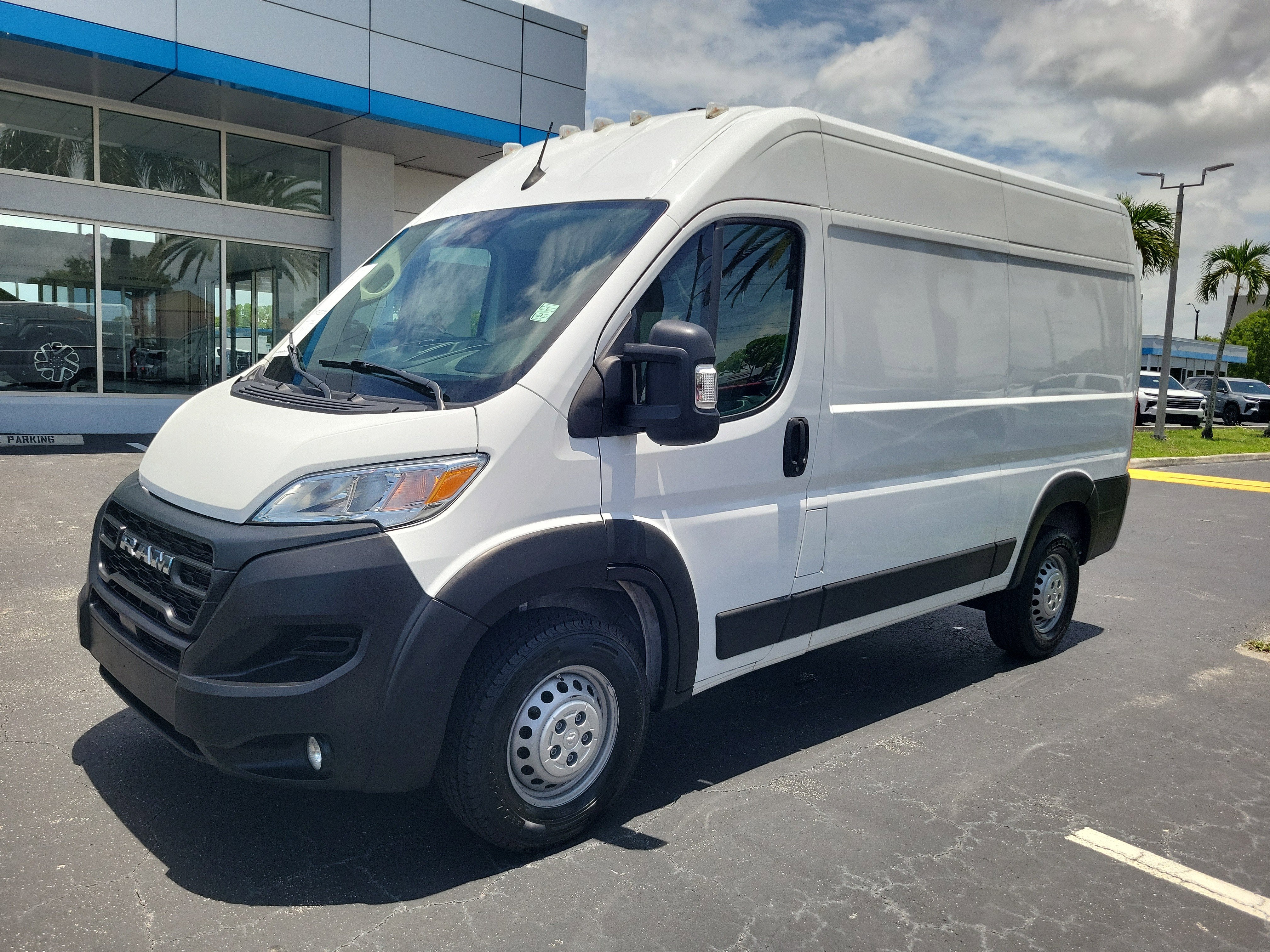2024 RAM ProMaster Cargo Van Tradesman