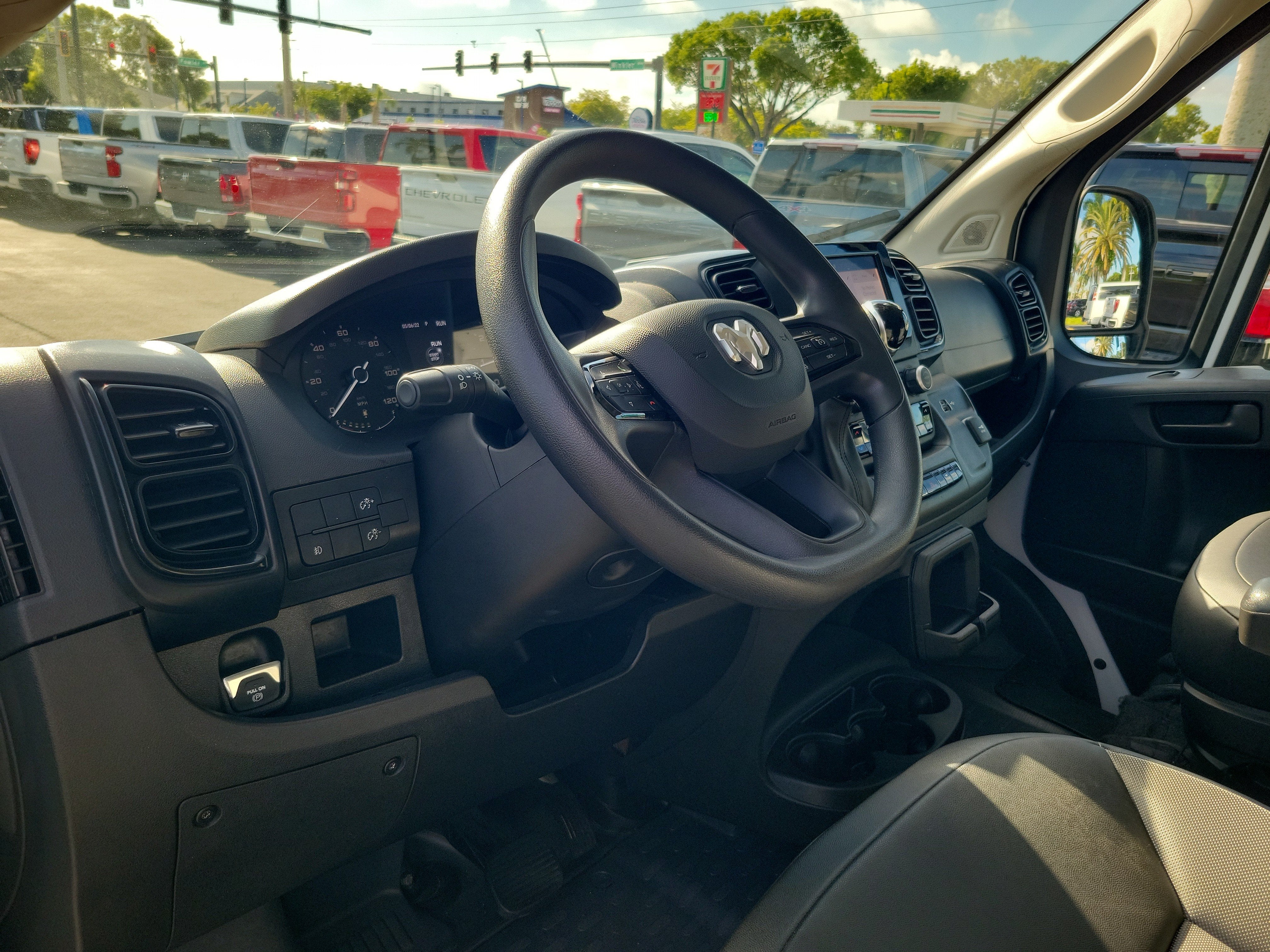 2025 RAM ProMaster Cargo Van Tradesman