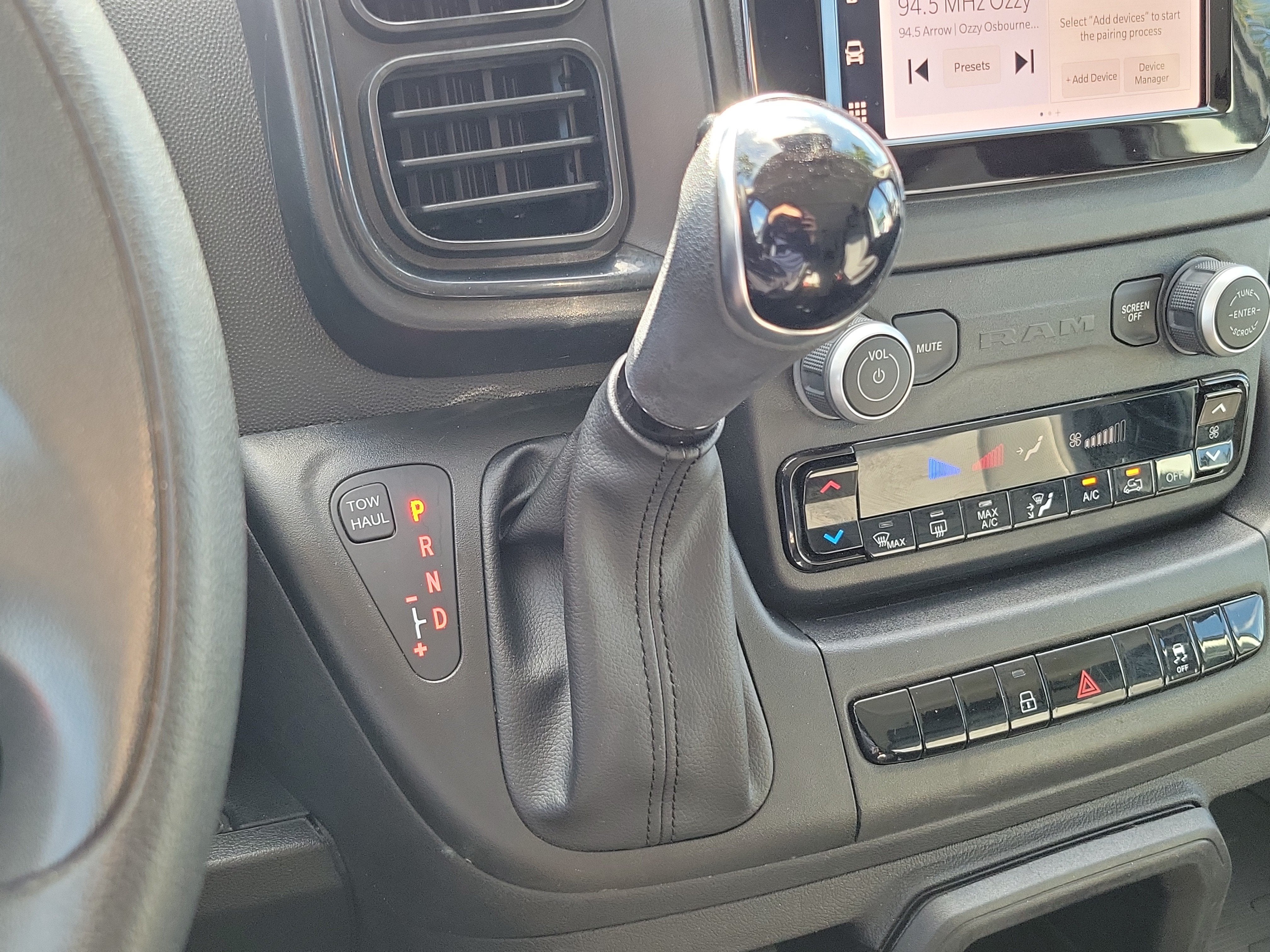 2025 RAM ProMaster Cargo Van Tradesman