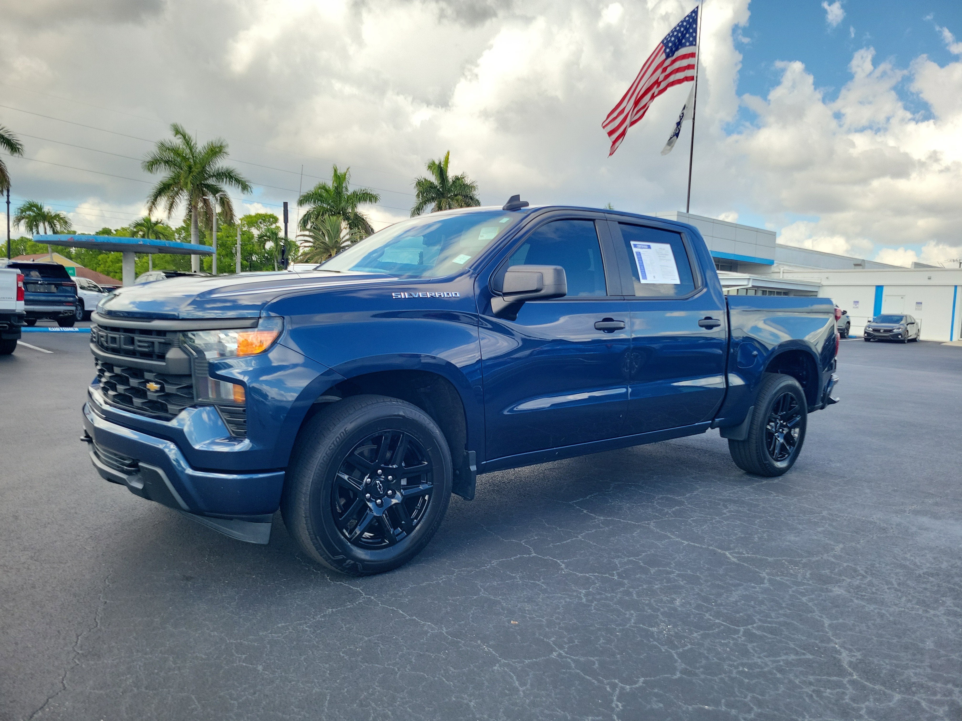 2023 Chevrolet Silverado 1500 Custom