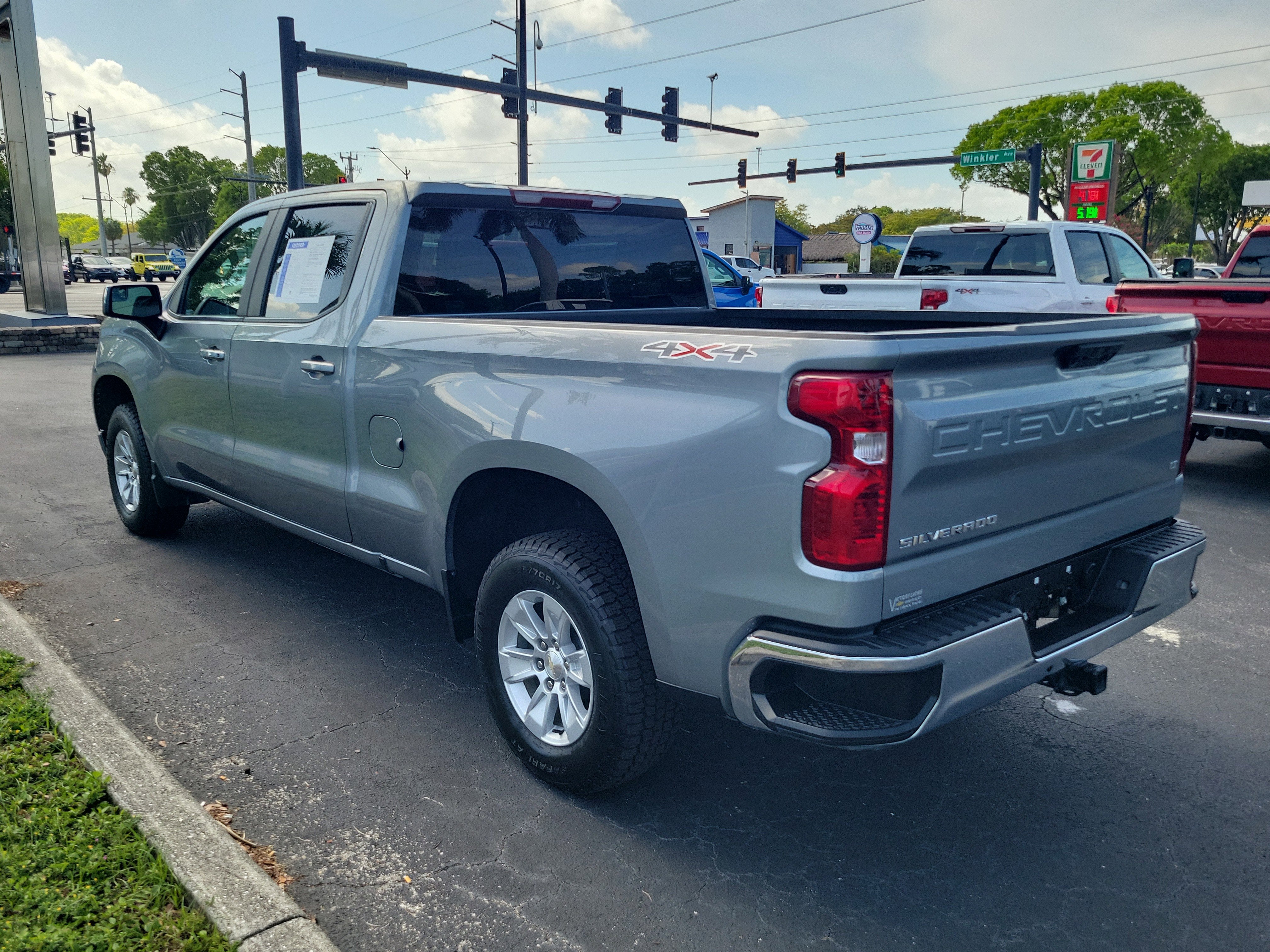 2023 Chevrolet Silverado 1500 LT