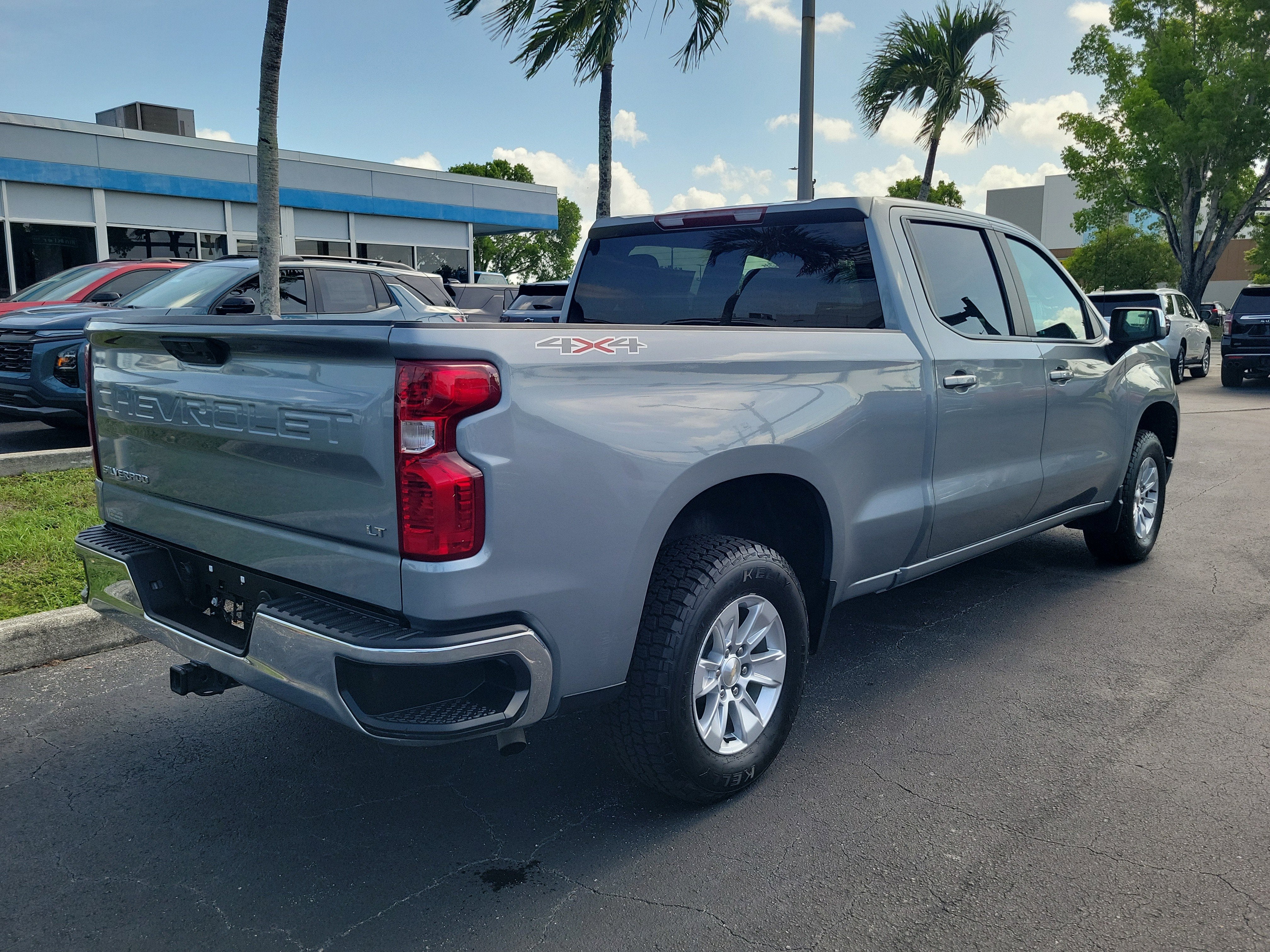 2023 Chevrolet Silverado 1500 LT