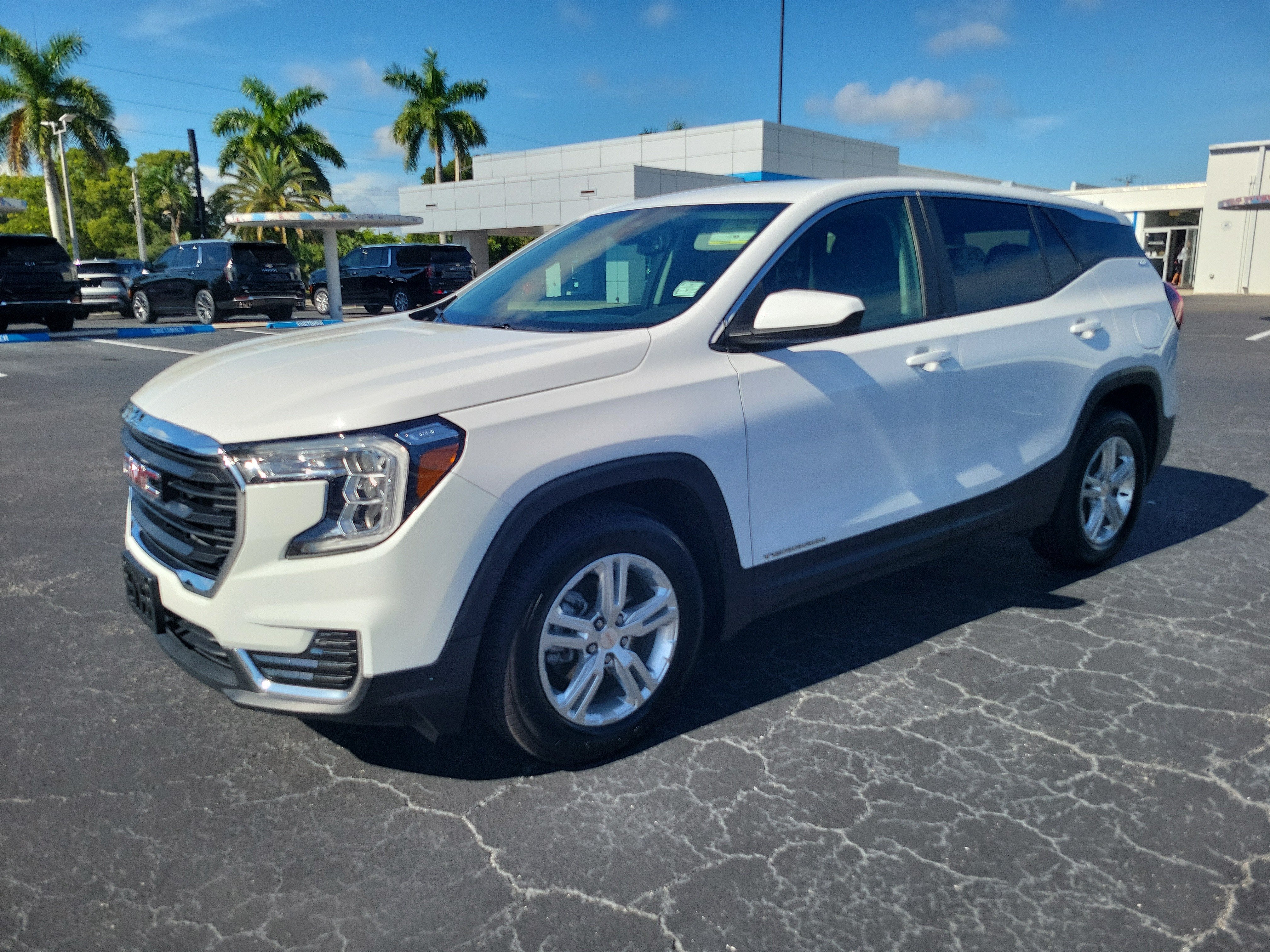 2024 GMC Terrain SLE