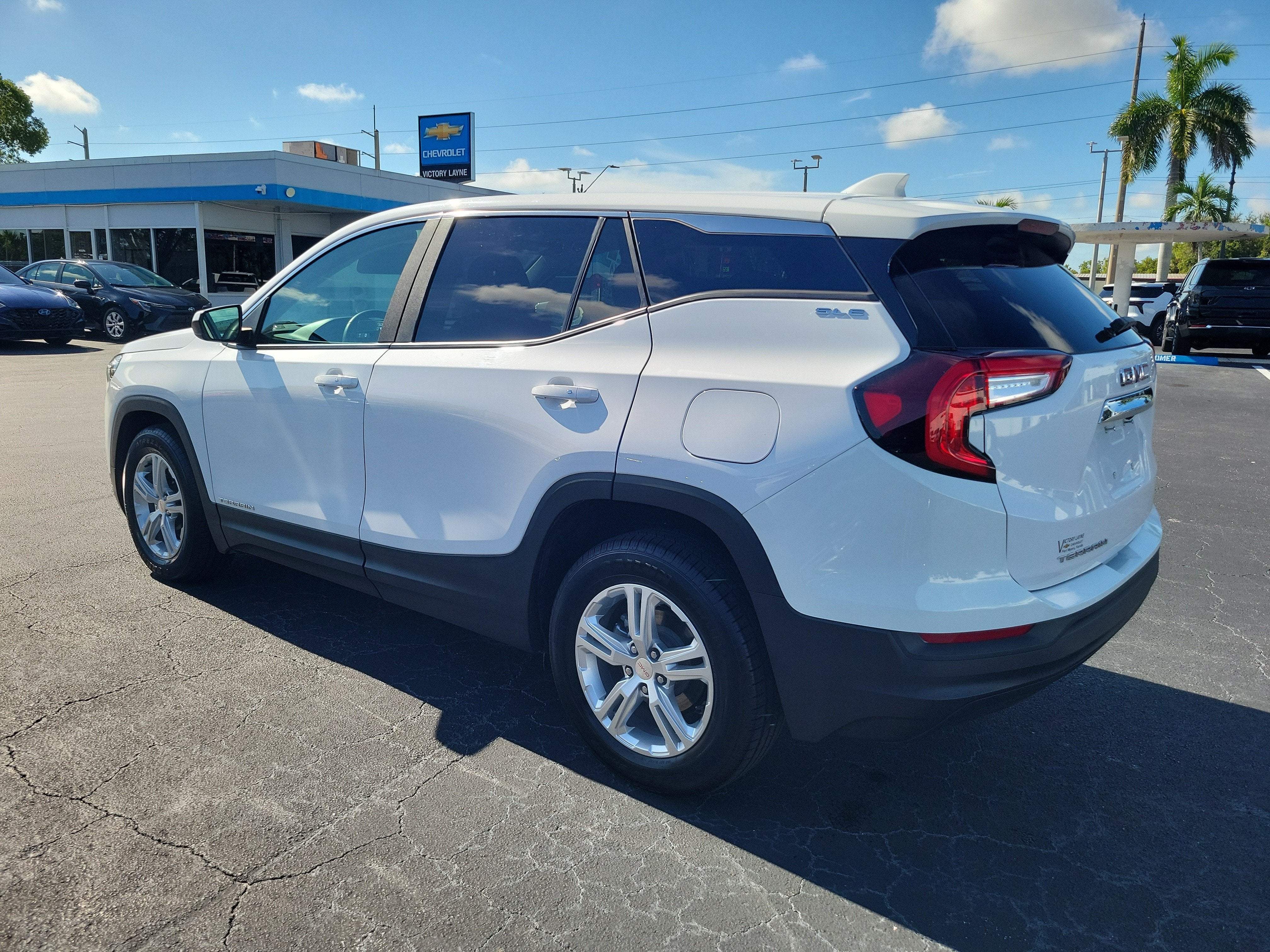 2024 GMC Terrain SLE