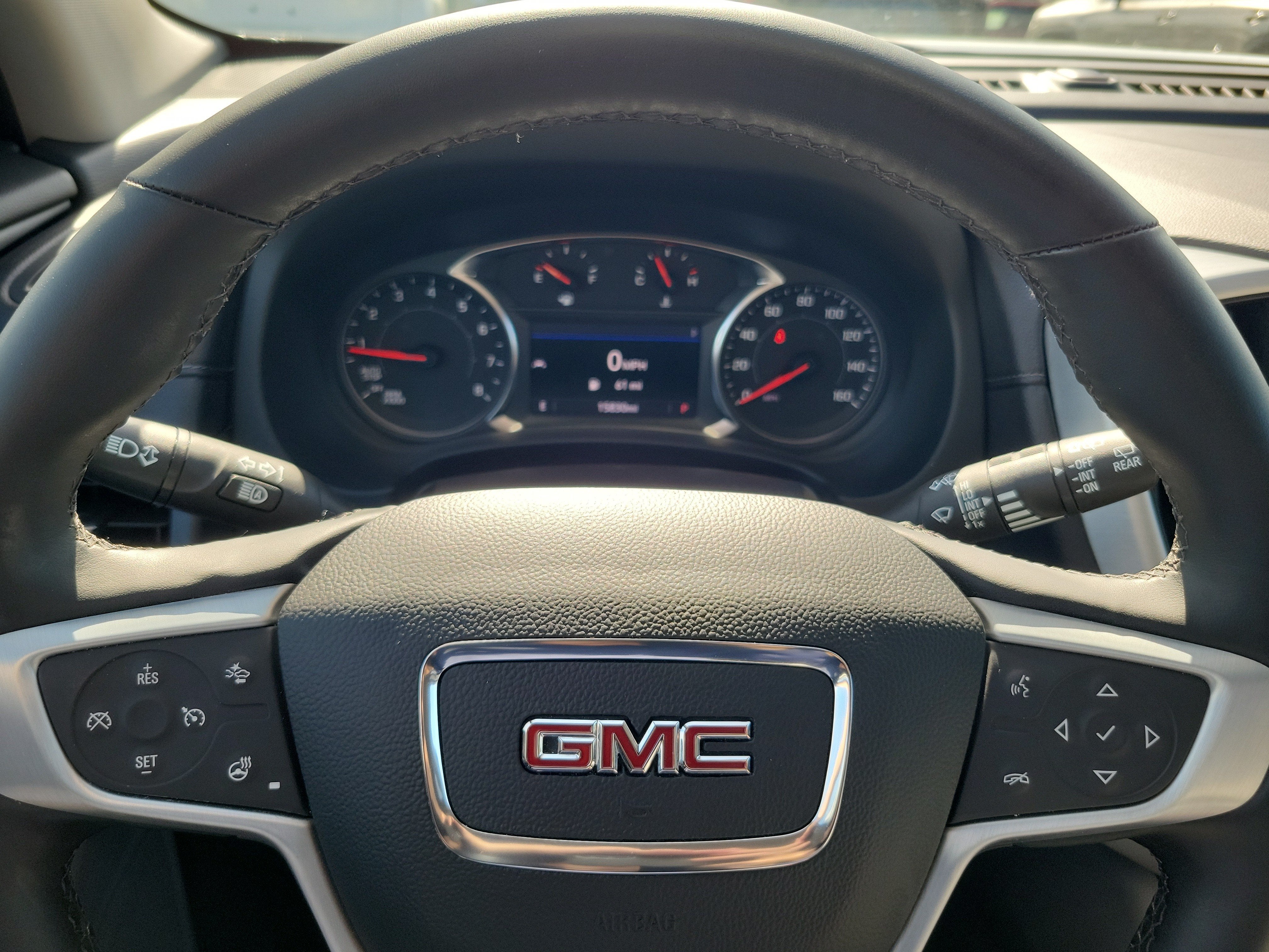 2023 GMC Terrain SLT