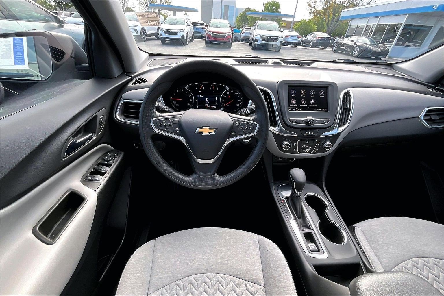 2023 Chevrolet Equinox LS - Photo 14