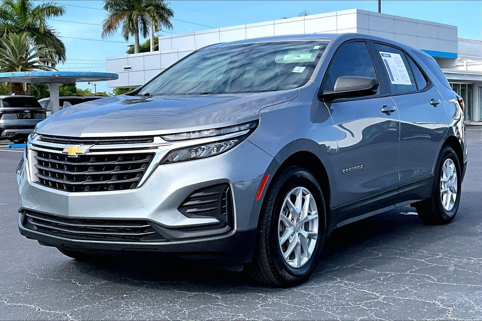 2023 Chevrolet Equinox LS