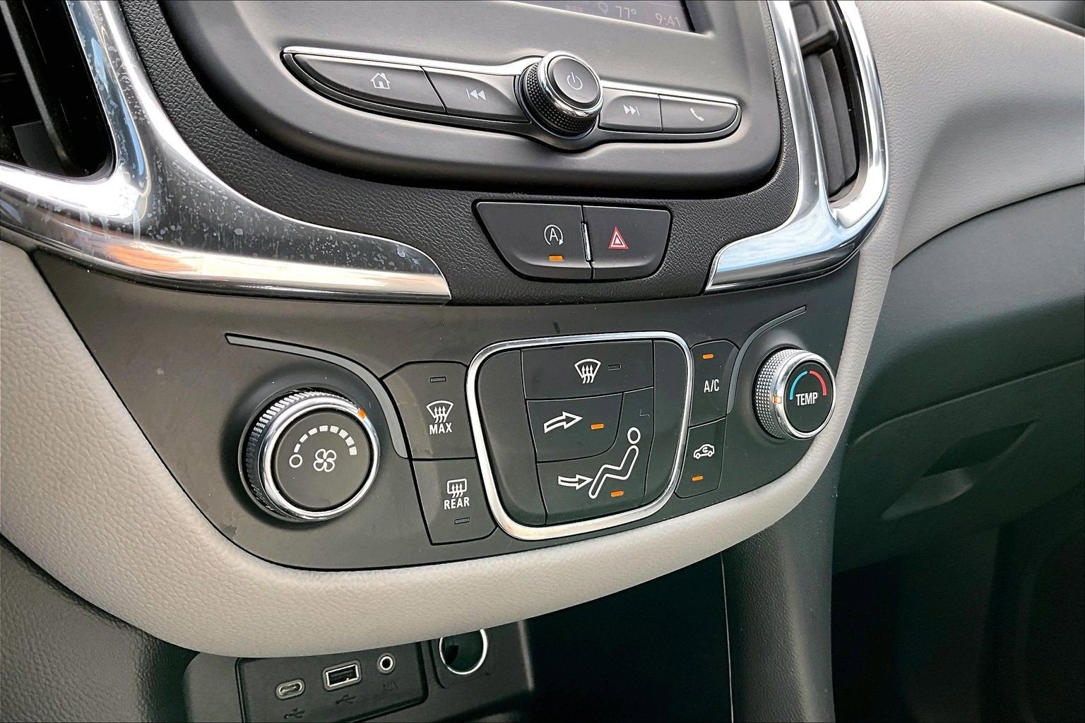 2023 Chevrolet Equinox LS - Photo 24