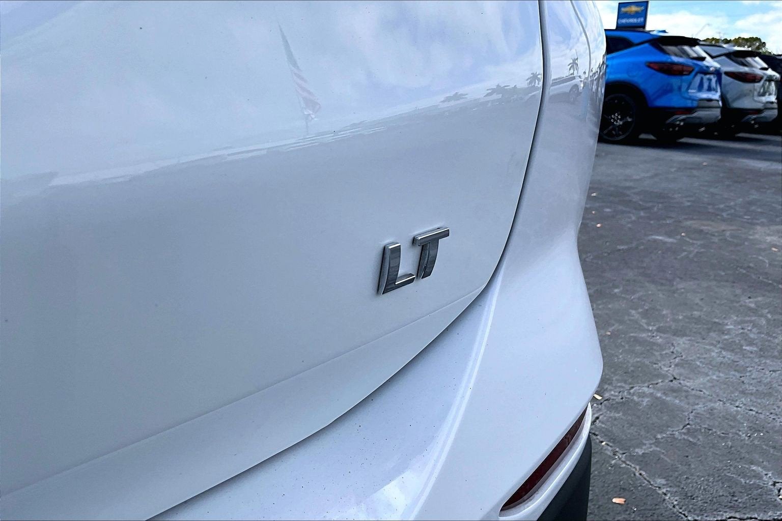 2023 Chevrolet Equinox LT