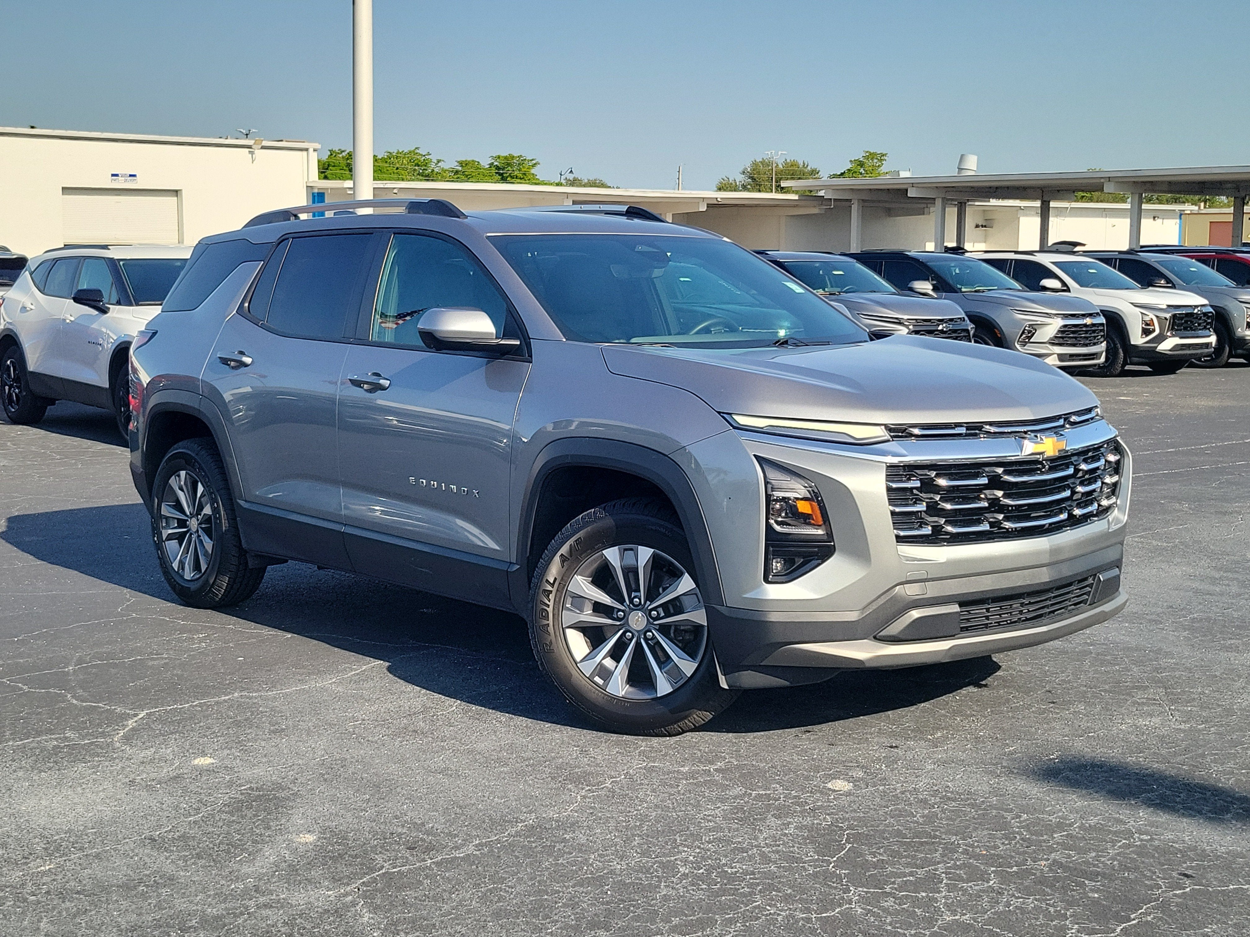 2025 Chevrolet Equinox LT