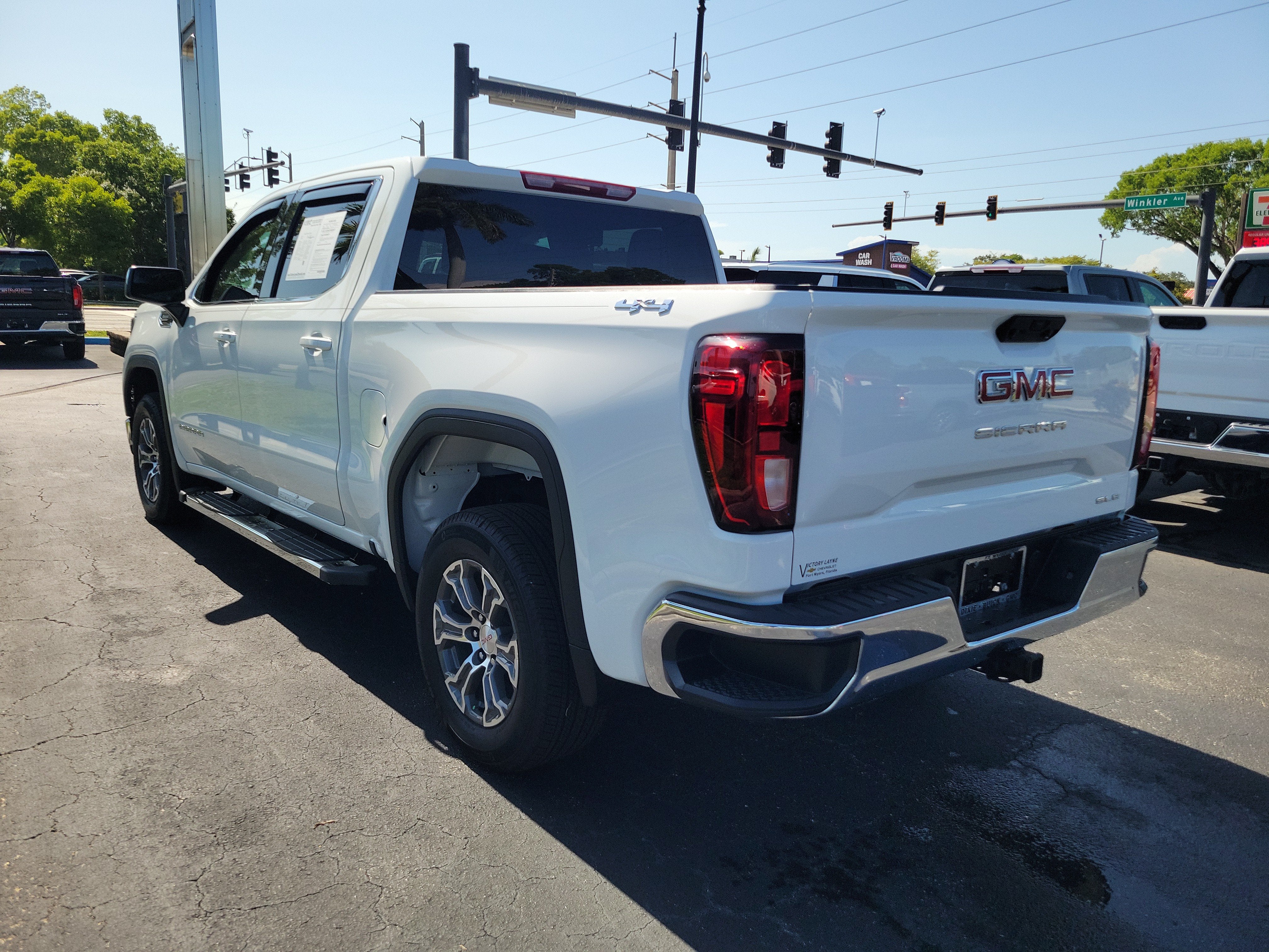 2026 GMC Sierra 1500 SLE
