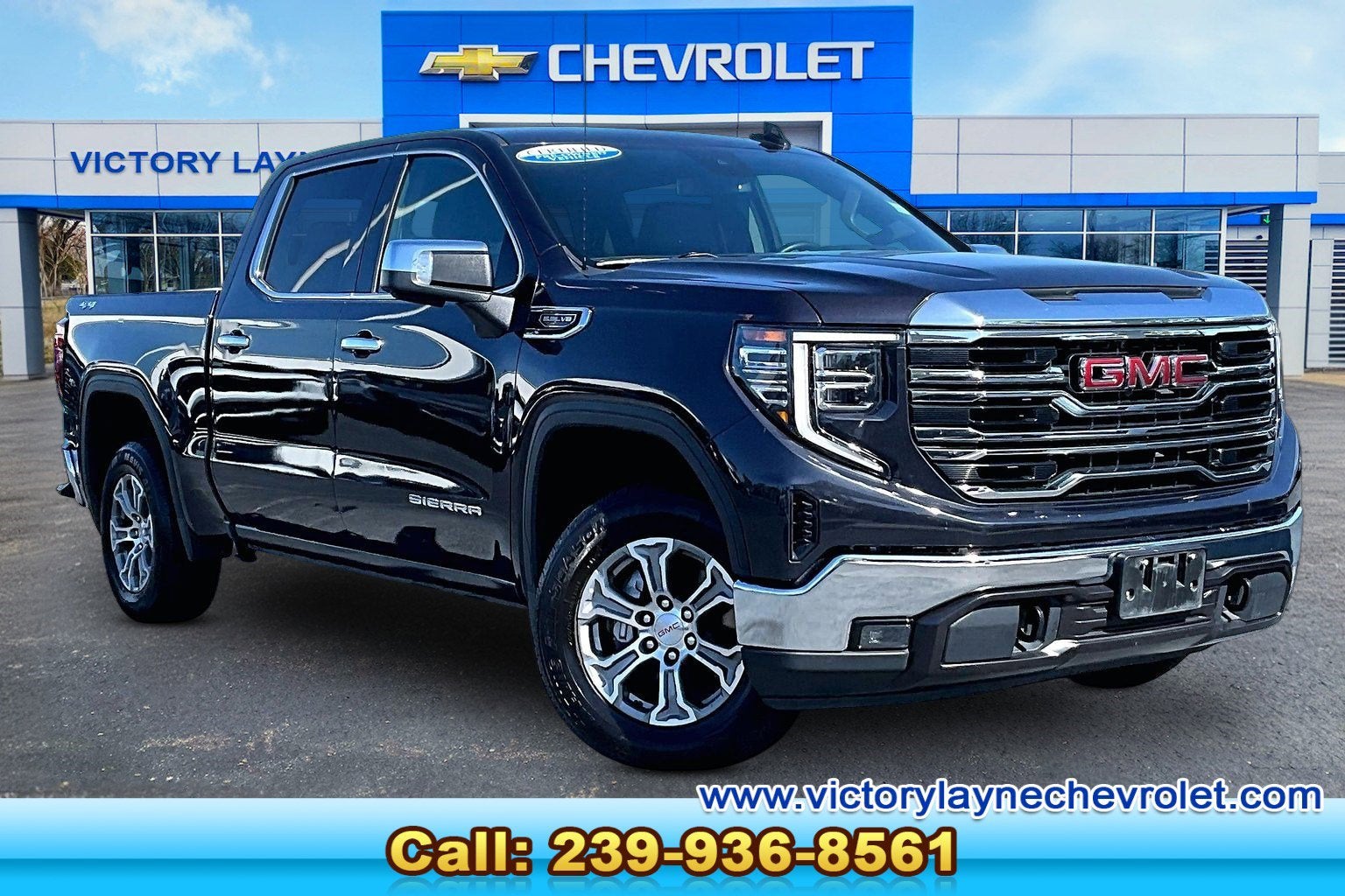 2024 GMC Sierra 4WD Crew Cab Short Box SLT's photo