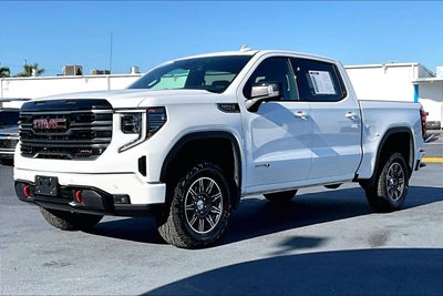 2025 GMC Sierra 1500 AT4