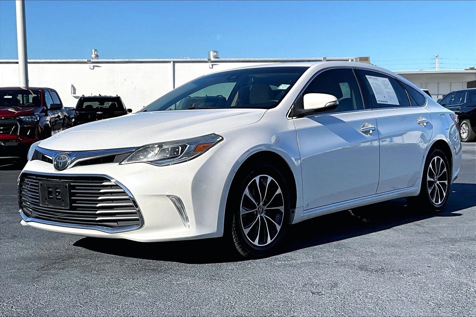 2018 Toyota Avalon XLE
