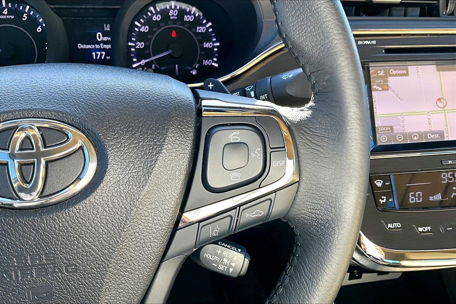 2018 Toyota Avalon XLE