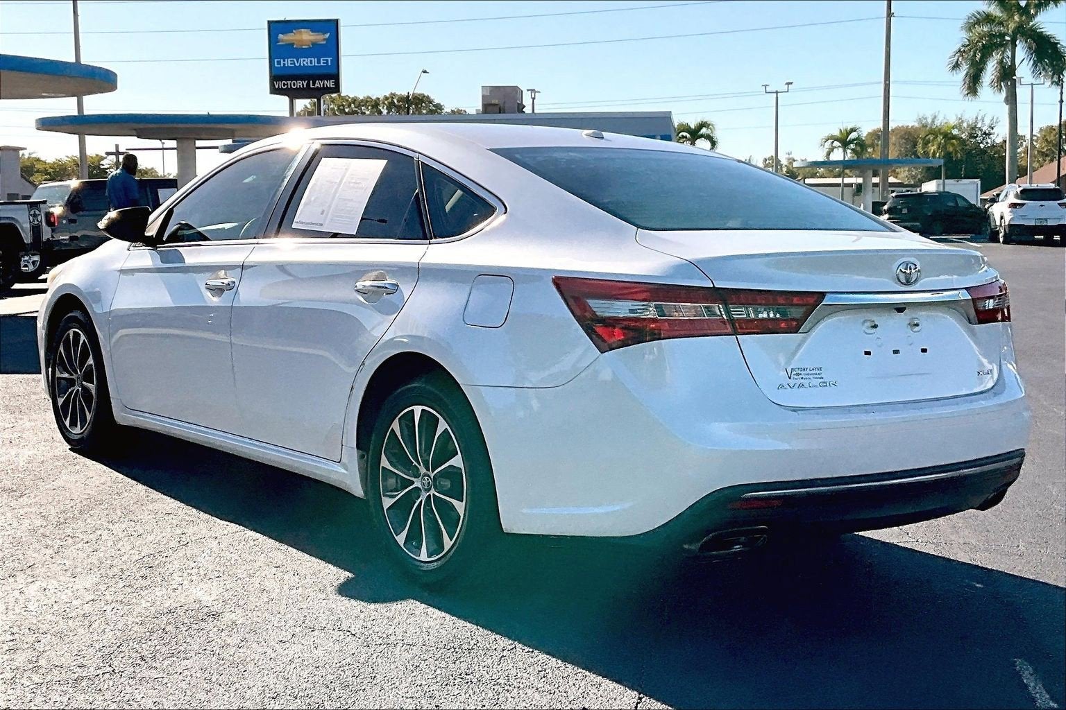2018 Toyota Avalon XLE