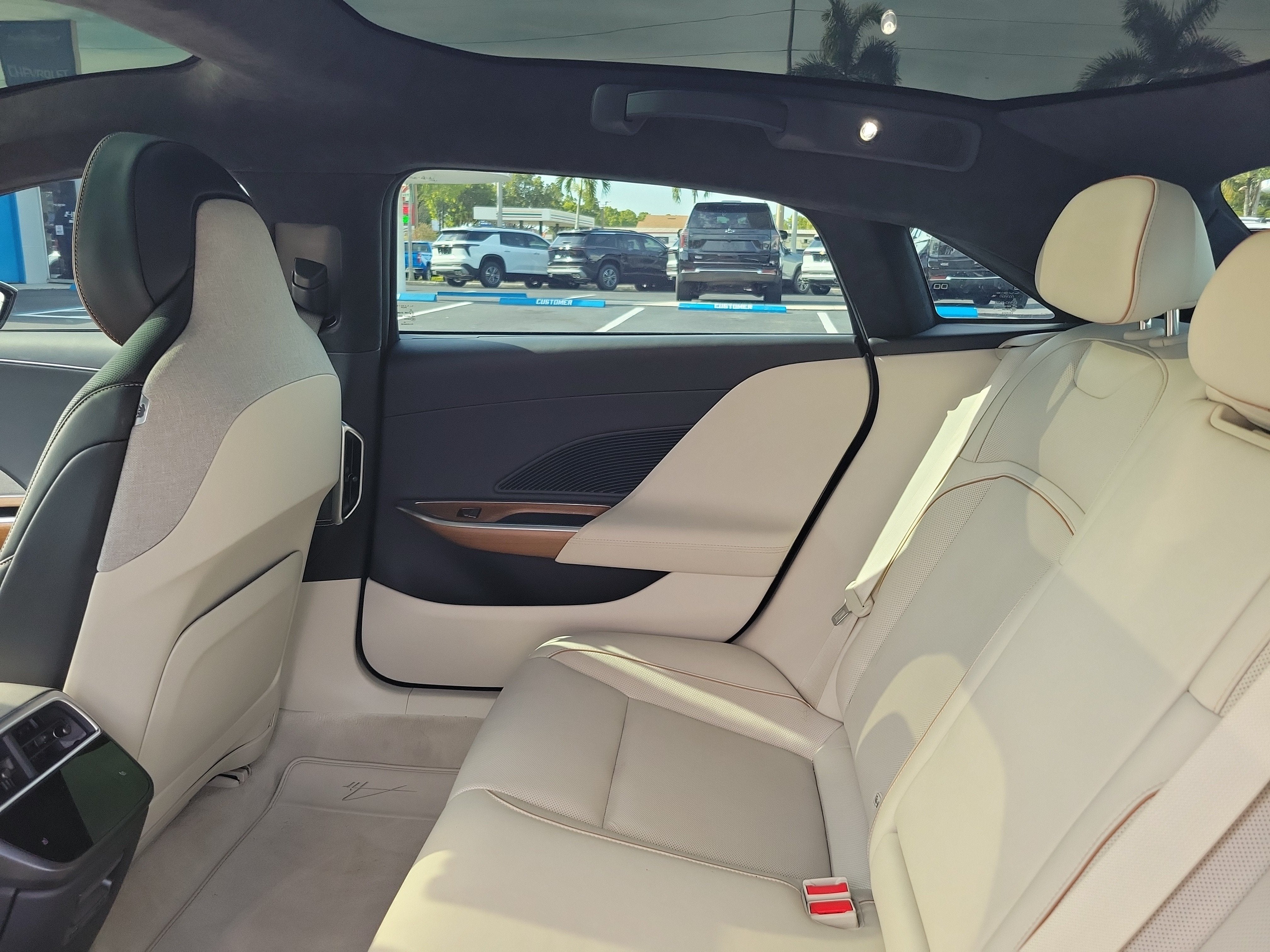 2023 LUCID Air Touring