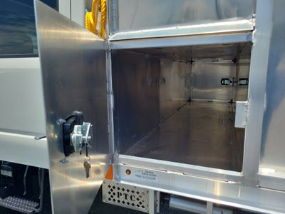 2026 Chevrolet Low Cab Forward 4500 HG Base
