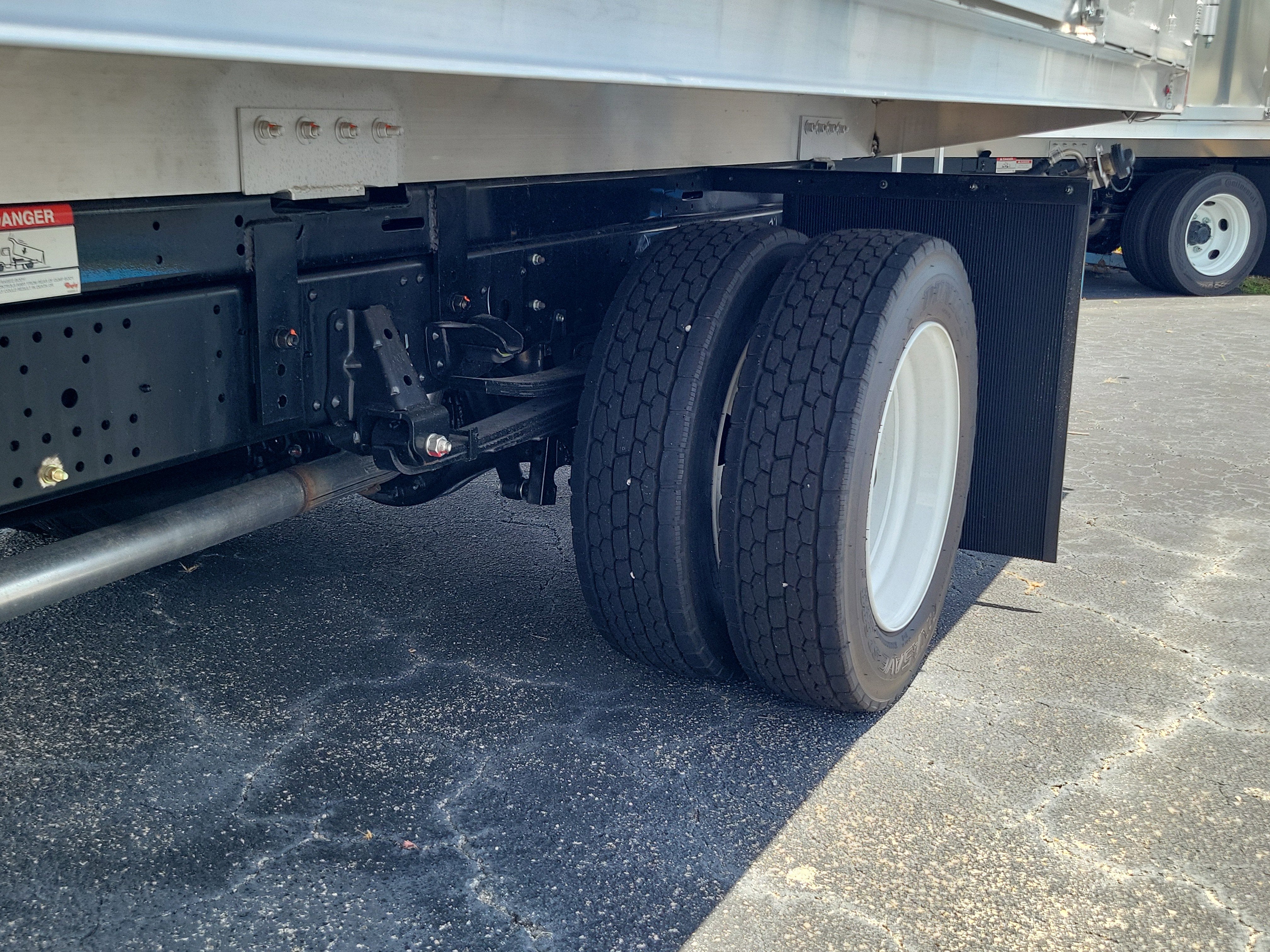 2026 Chevrolet Low Cab Forward 4500 HG Base