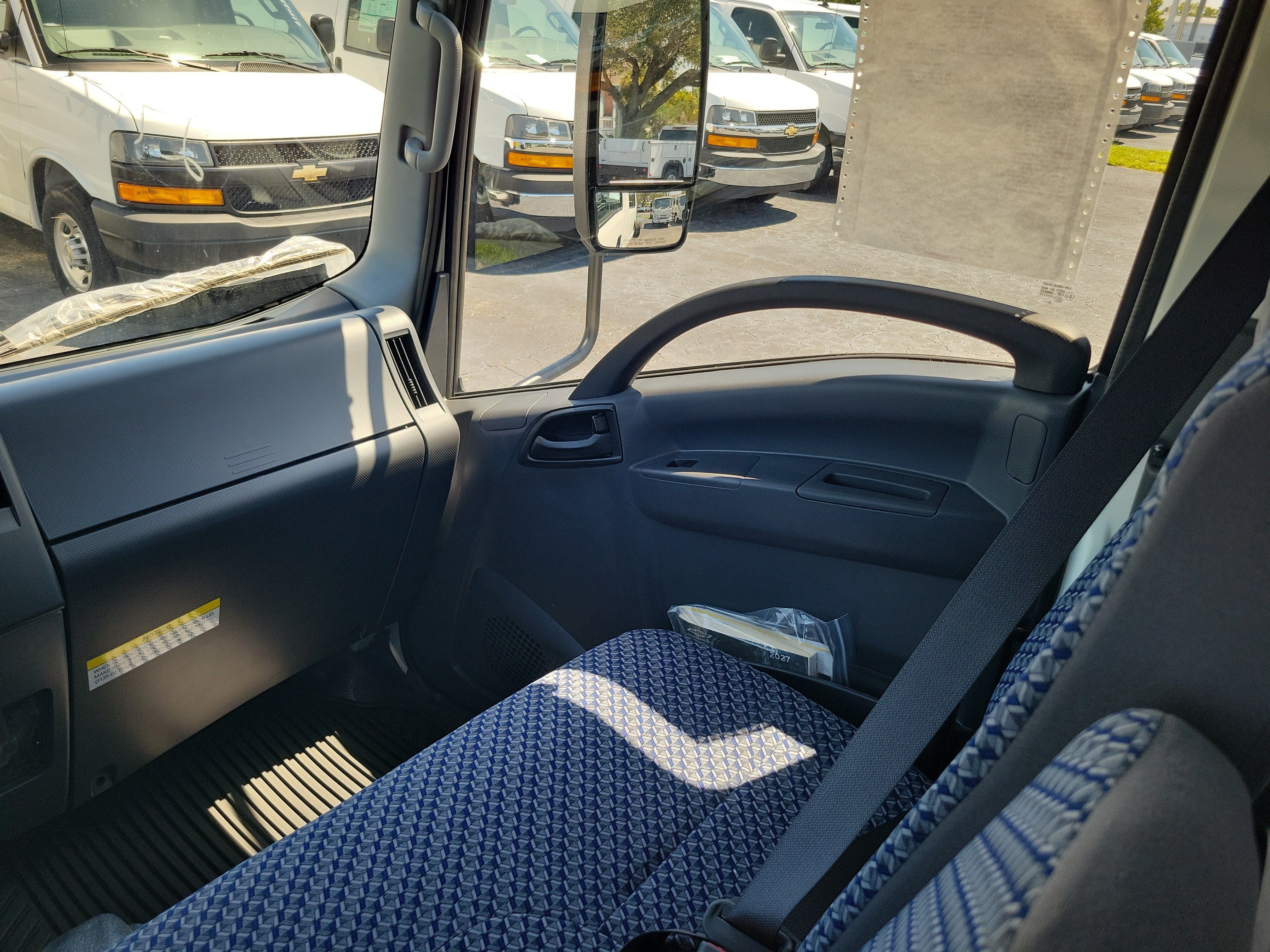 2027 Chevrolet Low Cab Forward 4500 HG Base
