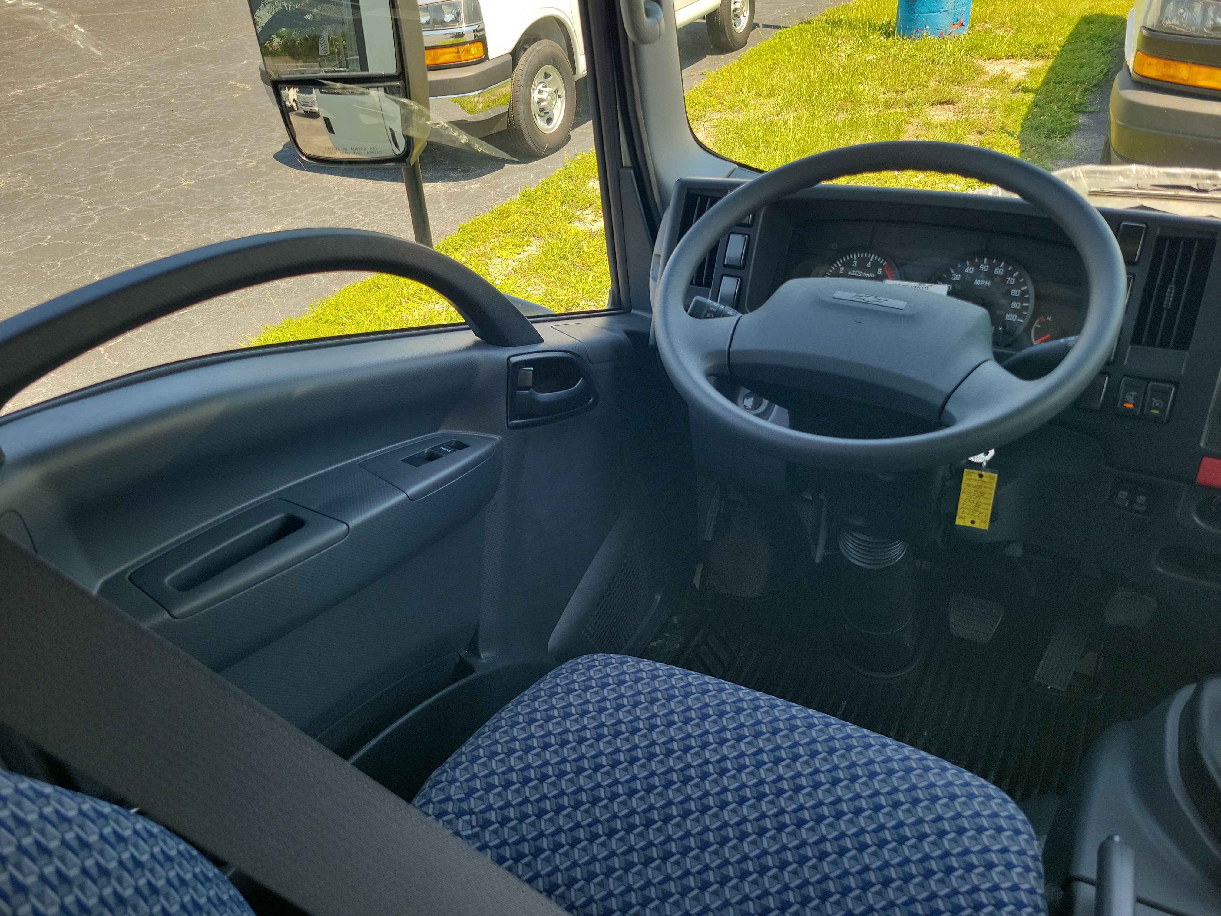 2027 Chevrolet Low Cab Forward 4500 HG Base