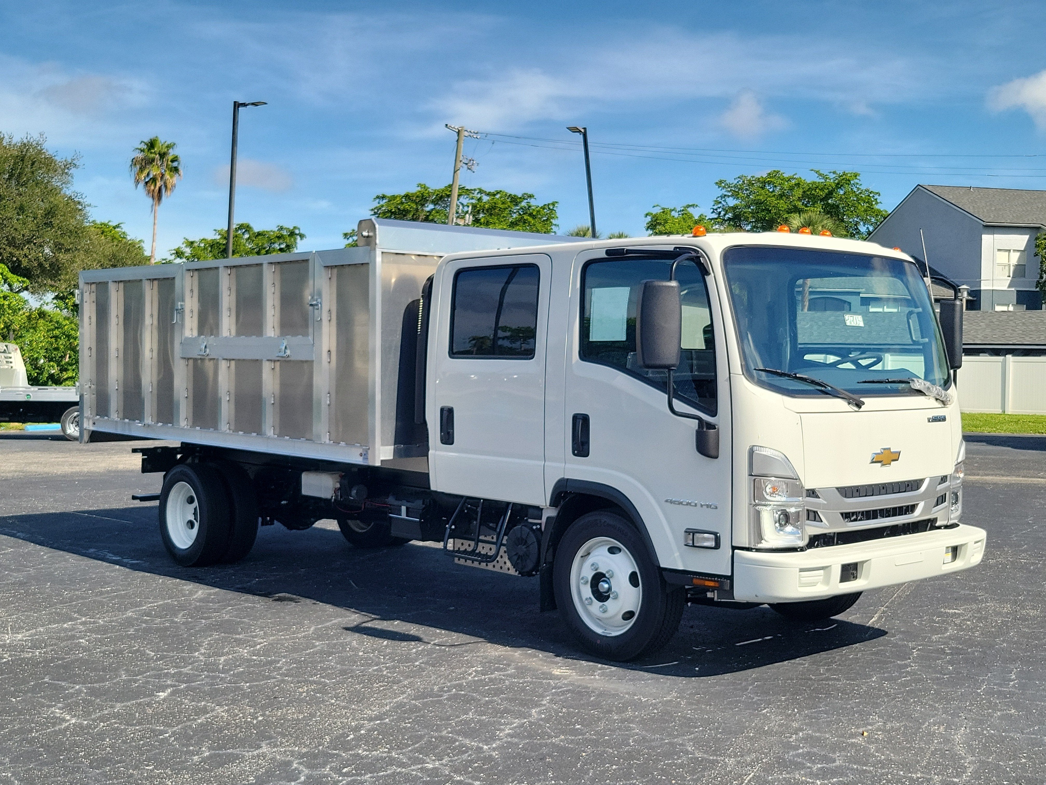 2027 Chevrolet Low Cab Forward 4500 HG Base