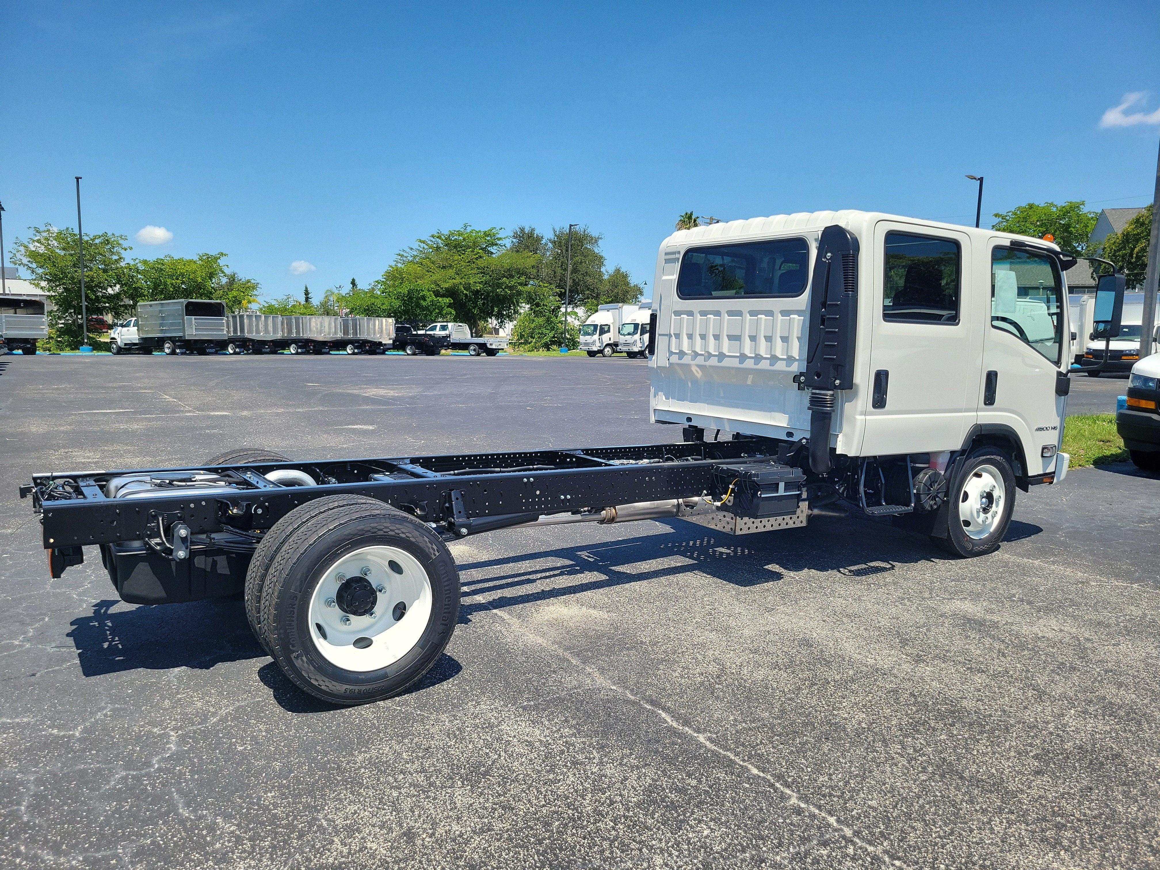 2027 Chevrolet Low Cab Forward 4500 HG Base