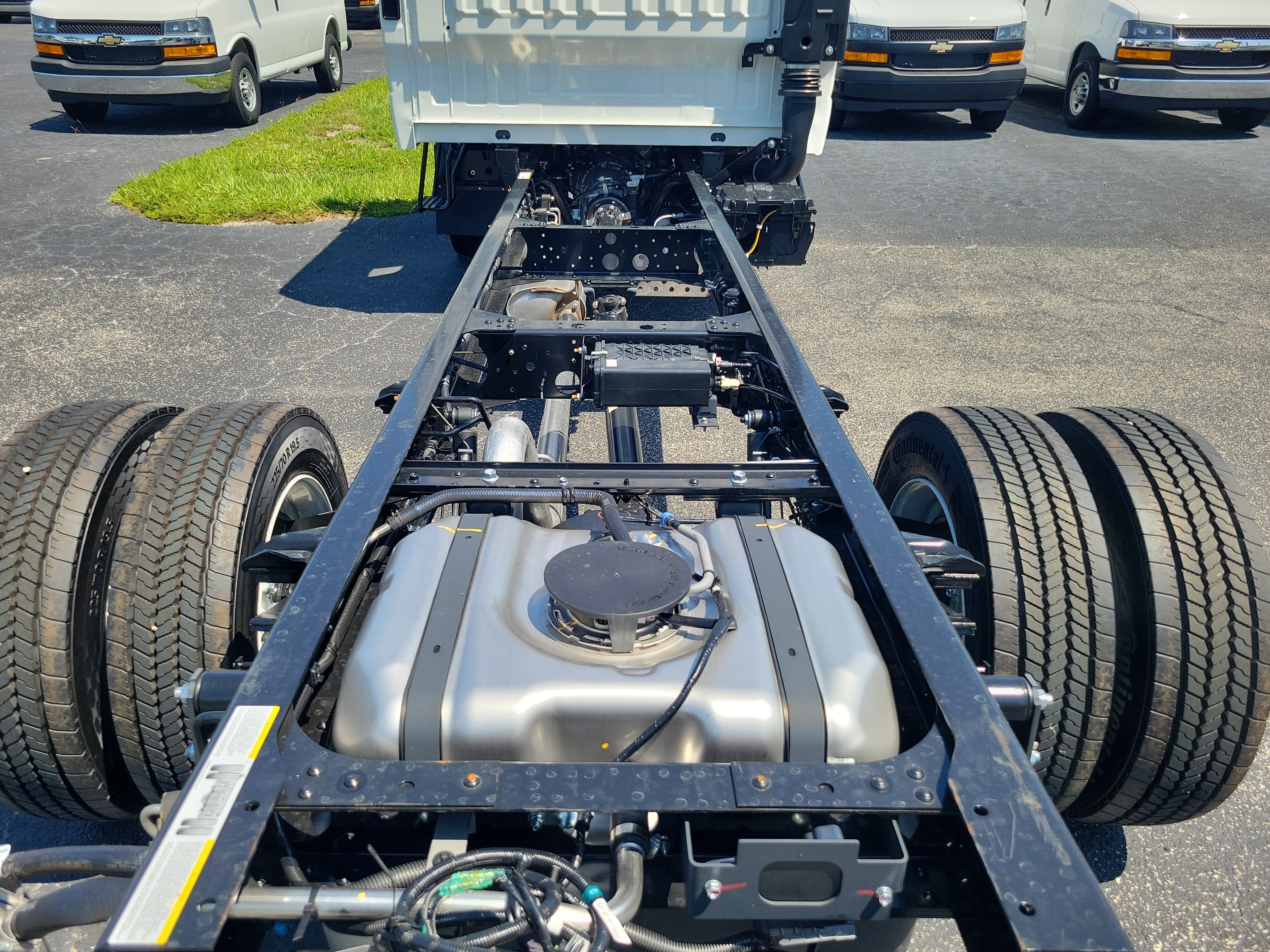 2027 Chevrolet Low Cab Forward 4500 HG Base