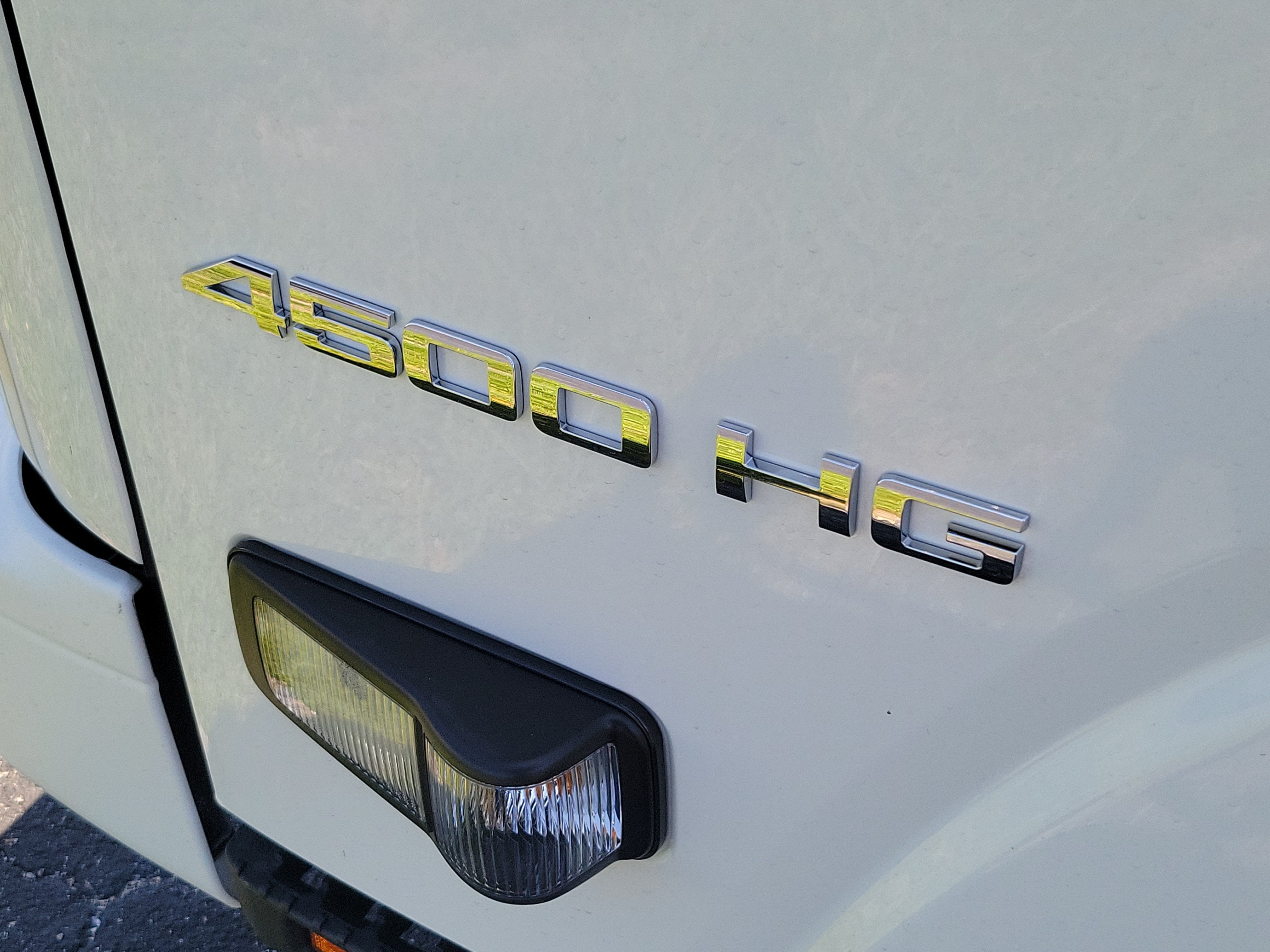 2027 Chevrolet Low Cab Forward 4500 HG Base
